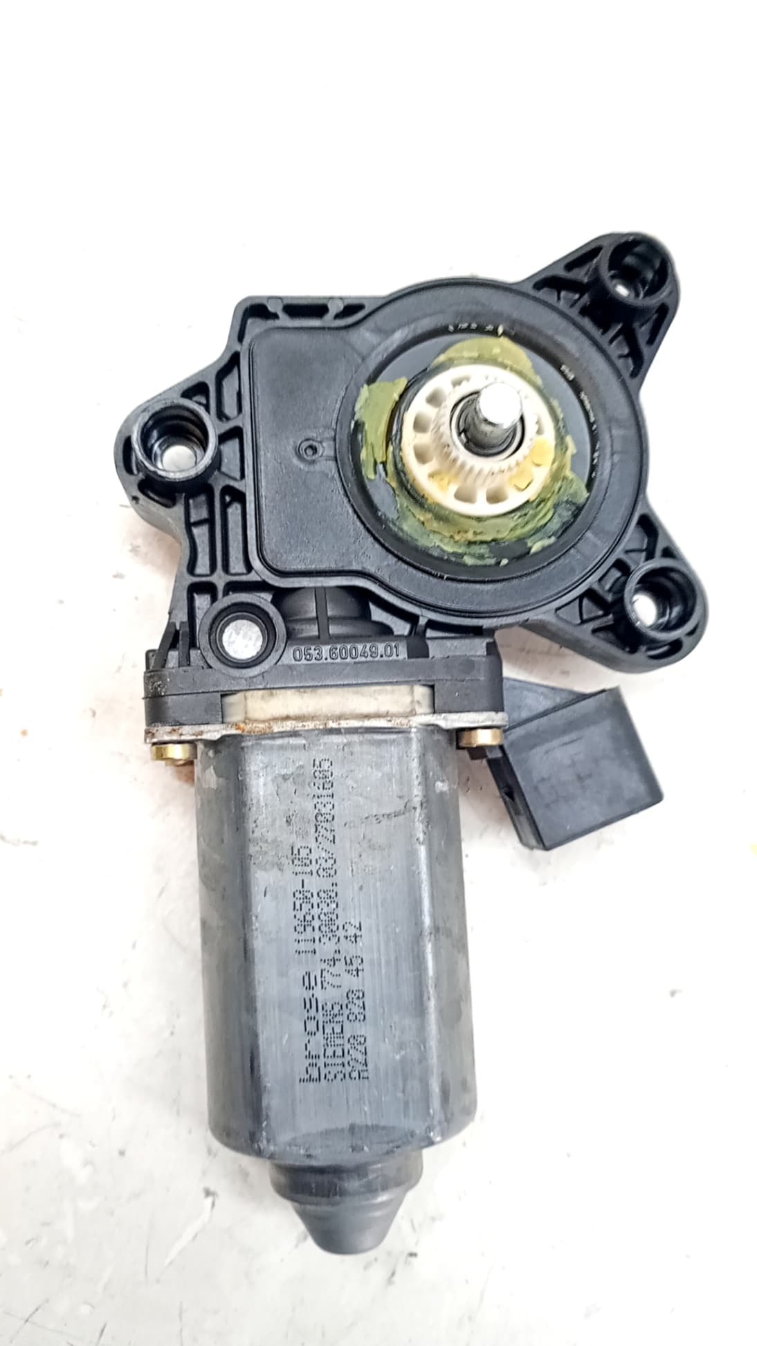 Motor elevalunas delantero derecho MERCEDES-BENZ CLASE C (W203) BERLINA 3