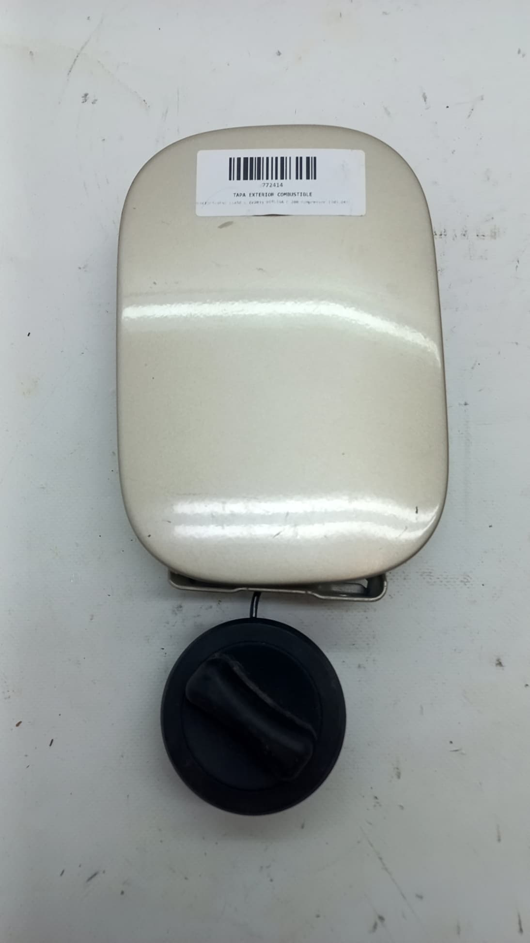 Tapa exterior combustible MERCEDES-BENZ CLASE C (W203) BERLINA