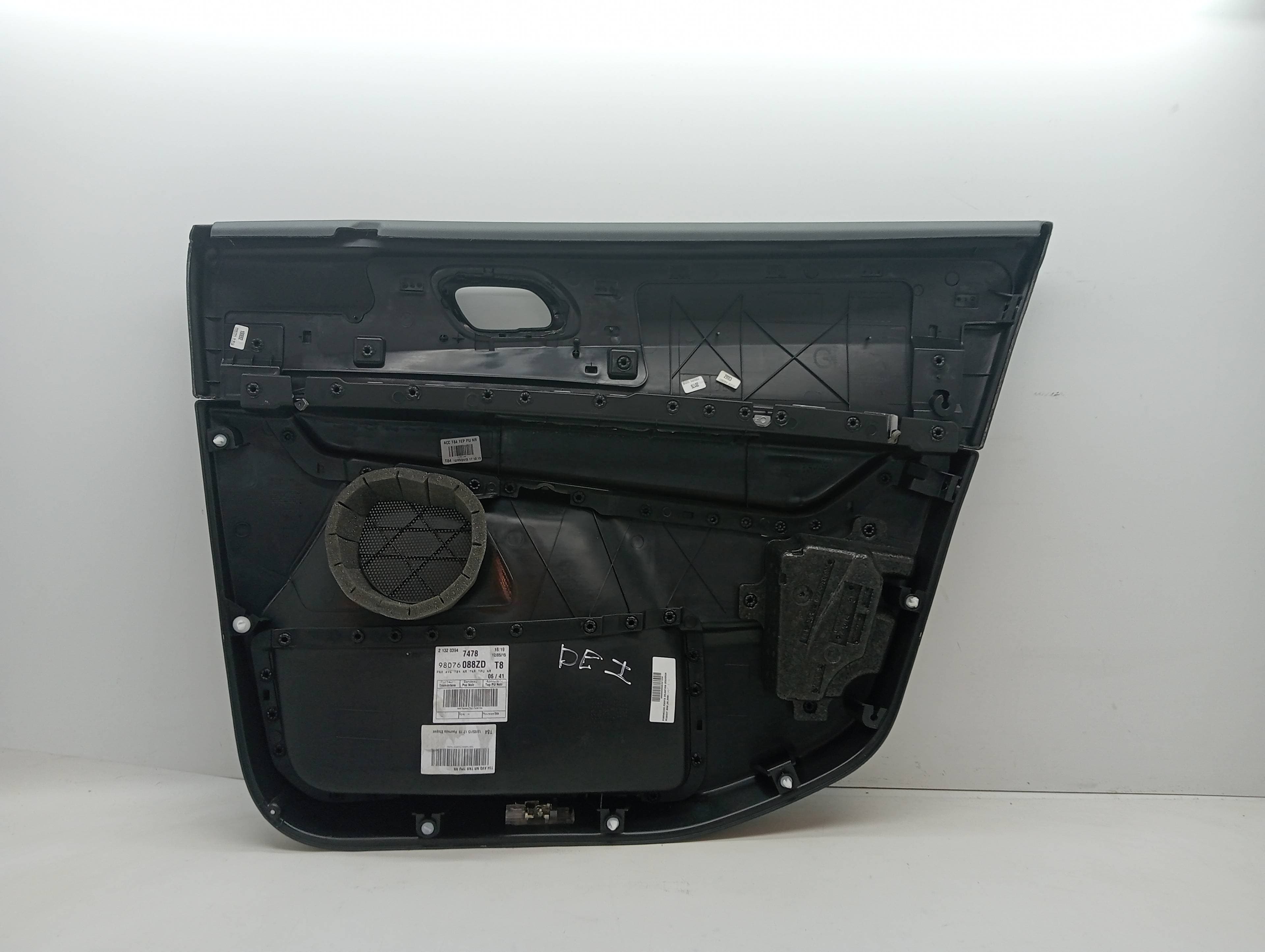 Recambio PEUGEOT 3008 ref. 98076088ZD