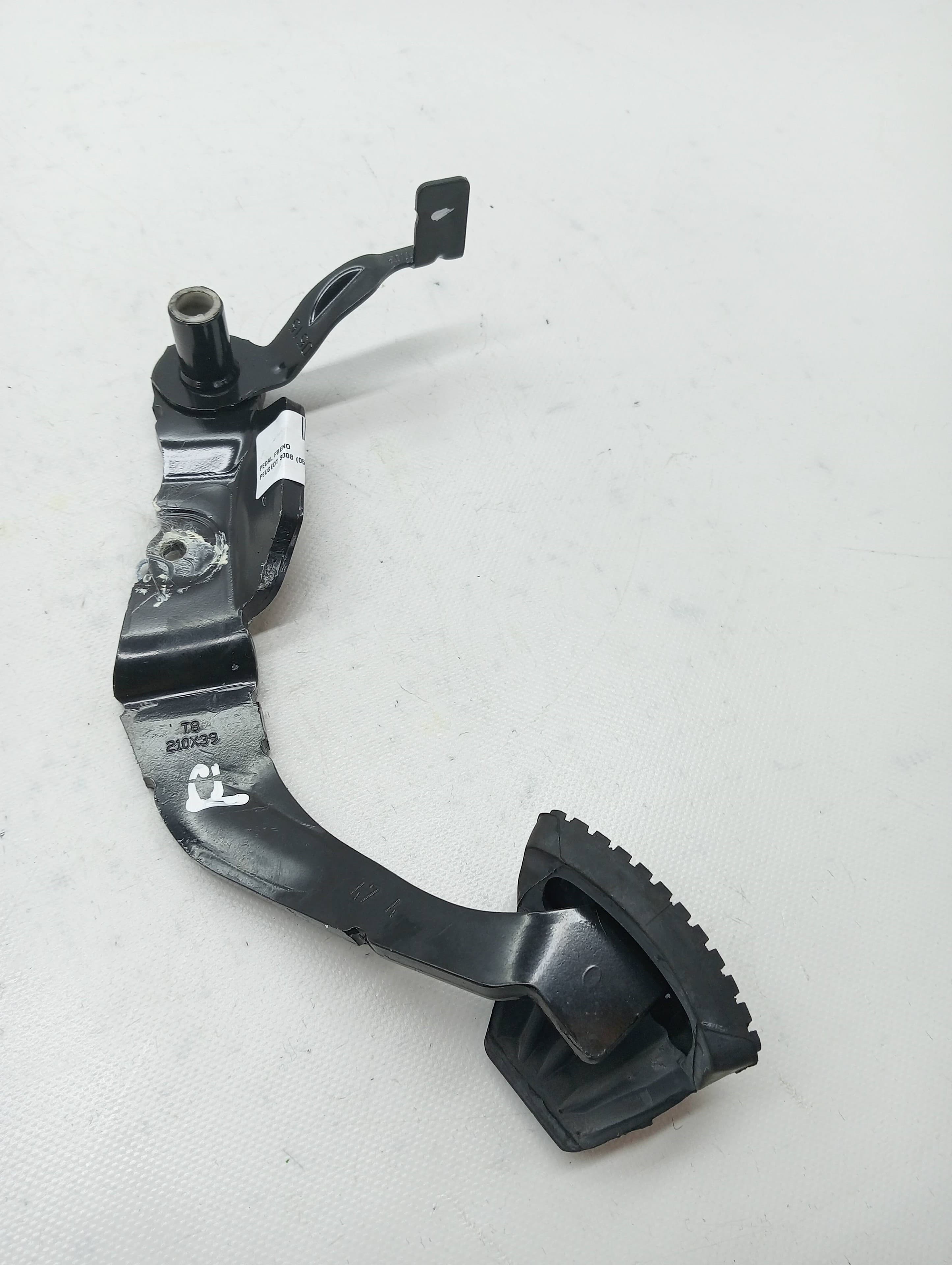 Pedal freno PEUGEOT 3008 2