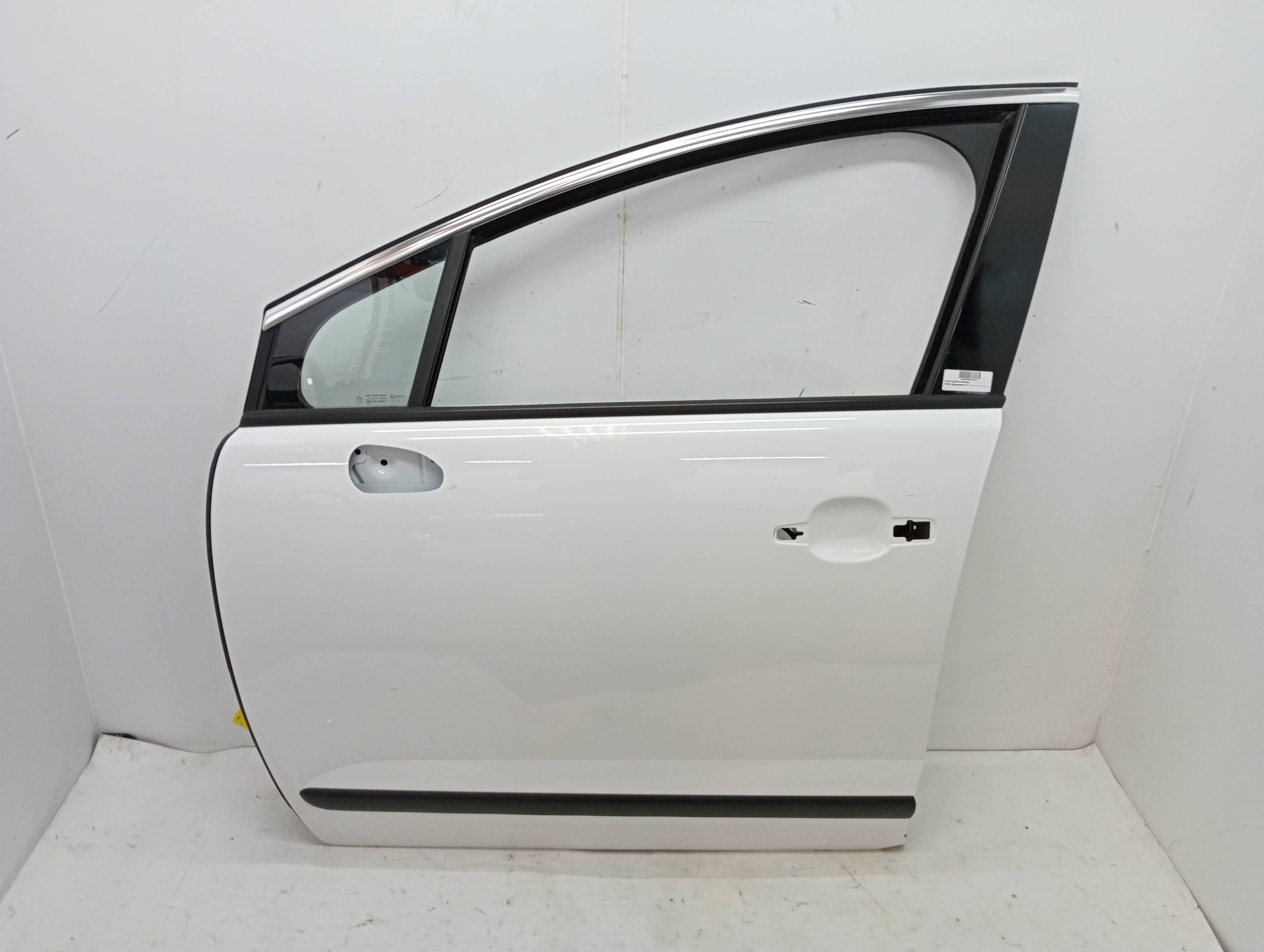 Puerta delantera izquierda PEUGEOT 3008