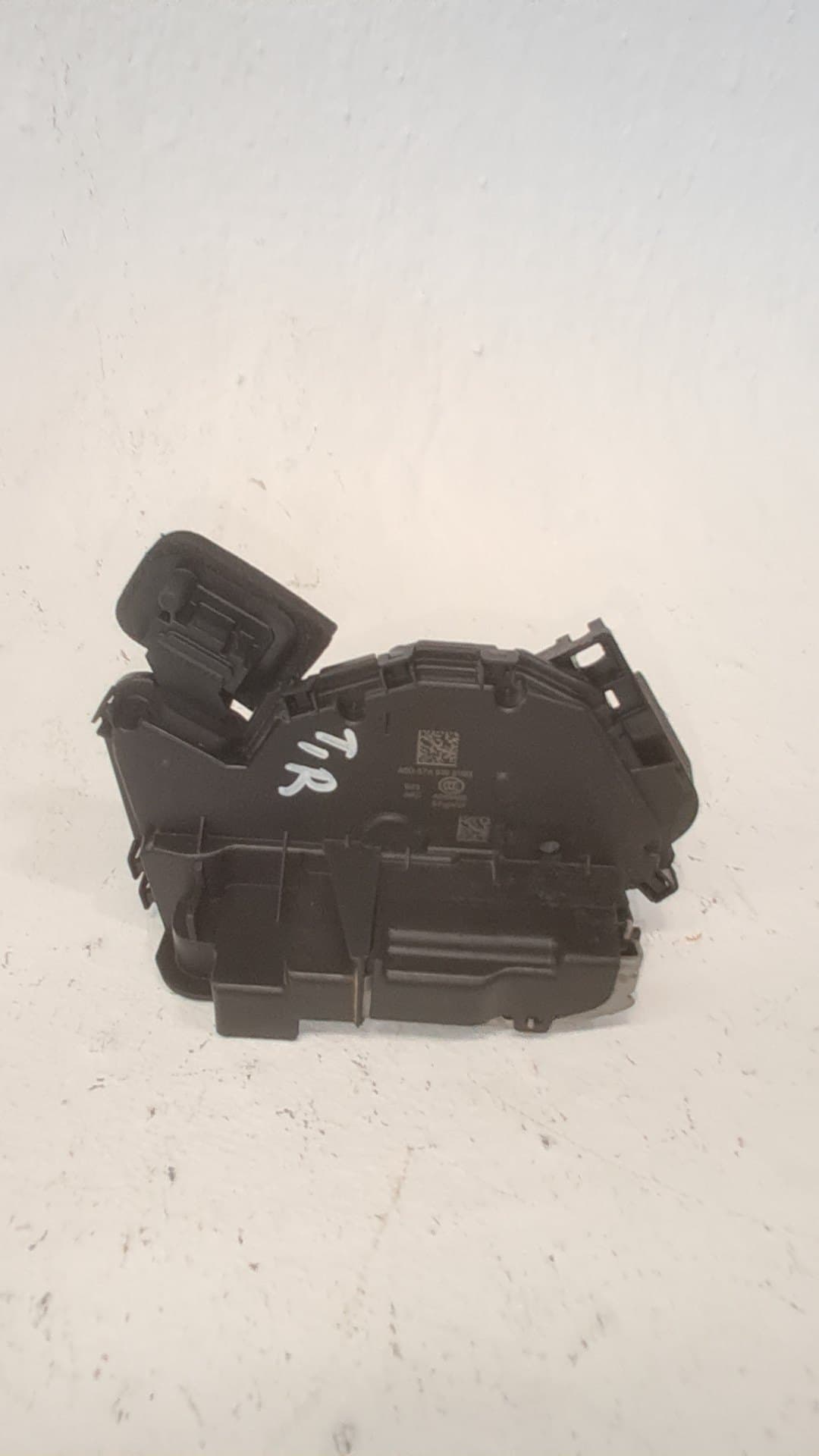 Cerradura puerta trasera derecha SEAT ATECA (KH7)