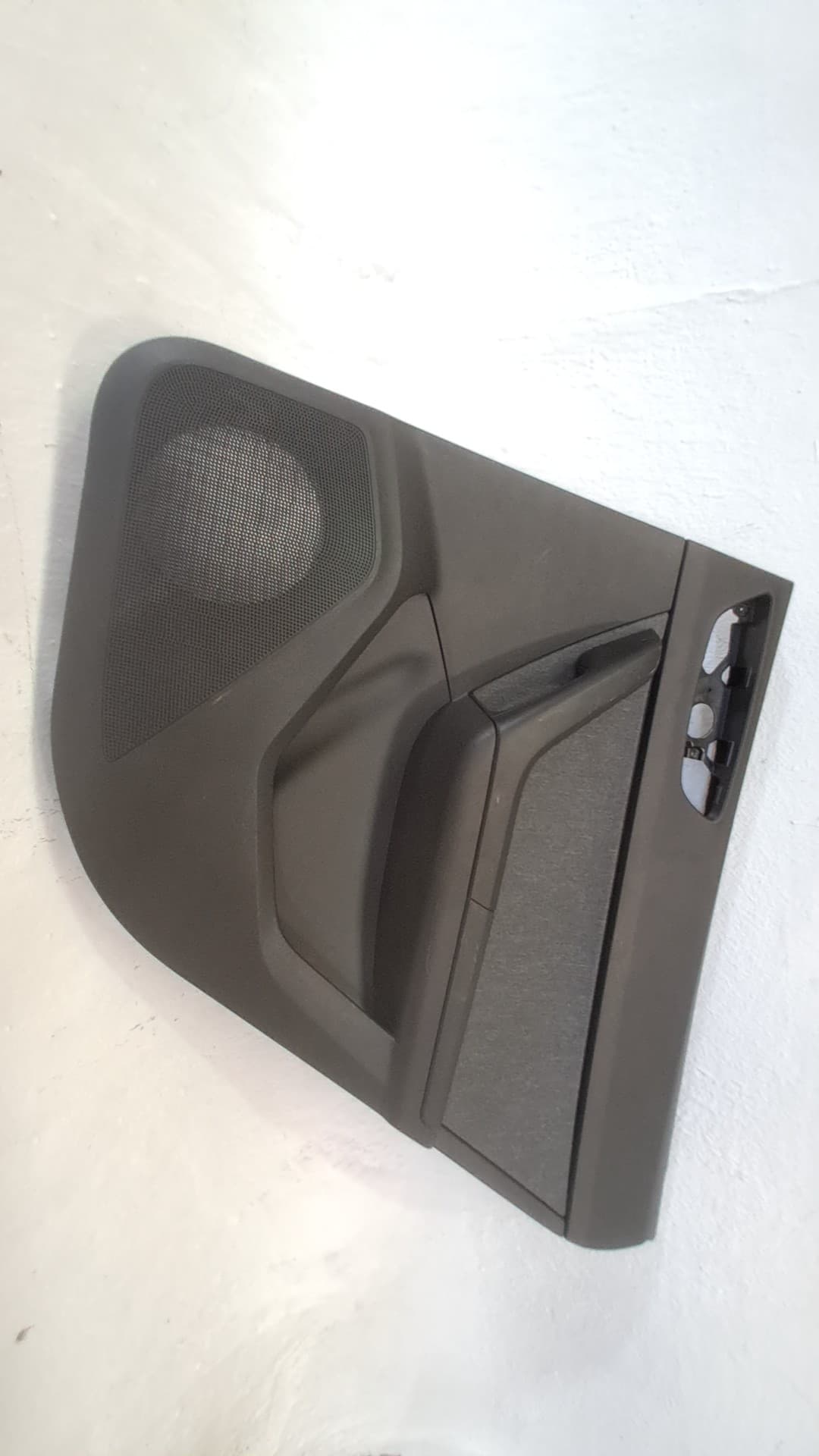 Guarnecido puerta trasera derecha SEAT ATECA (KH7)