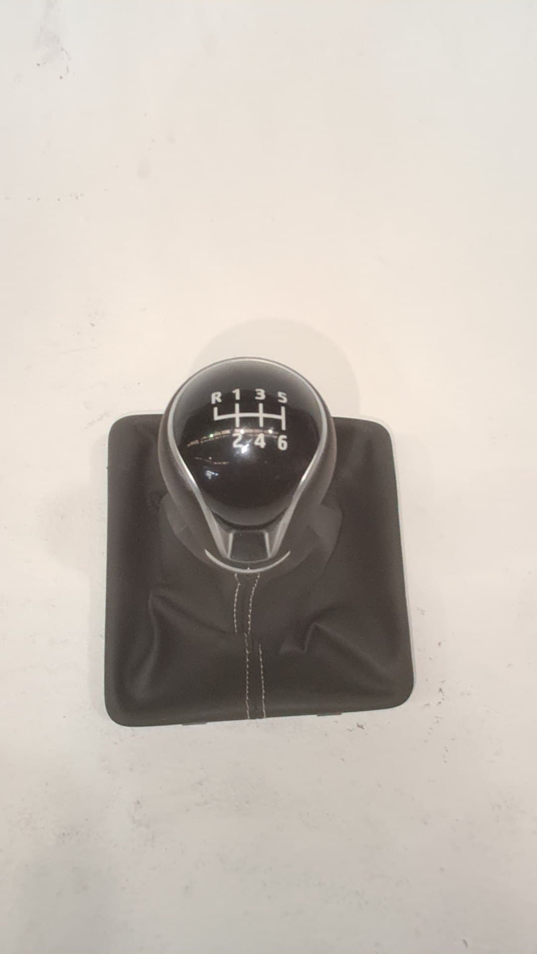 Pomo palanca cambio SEAT ATECA (KH7)