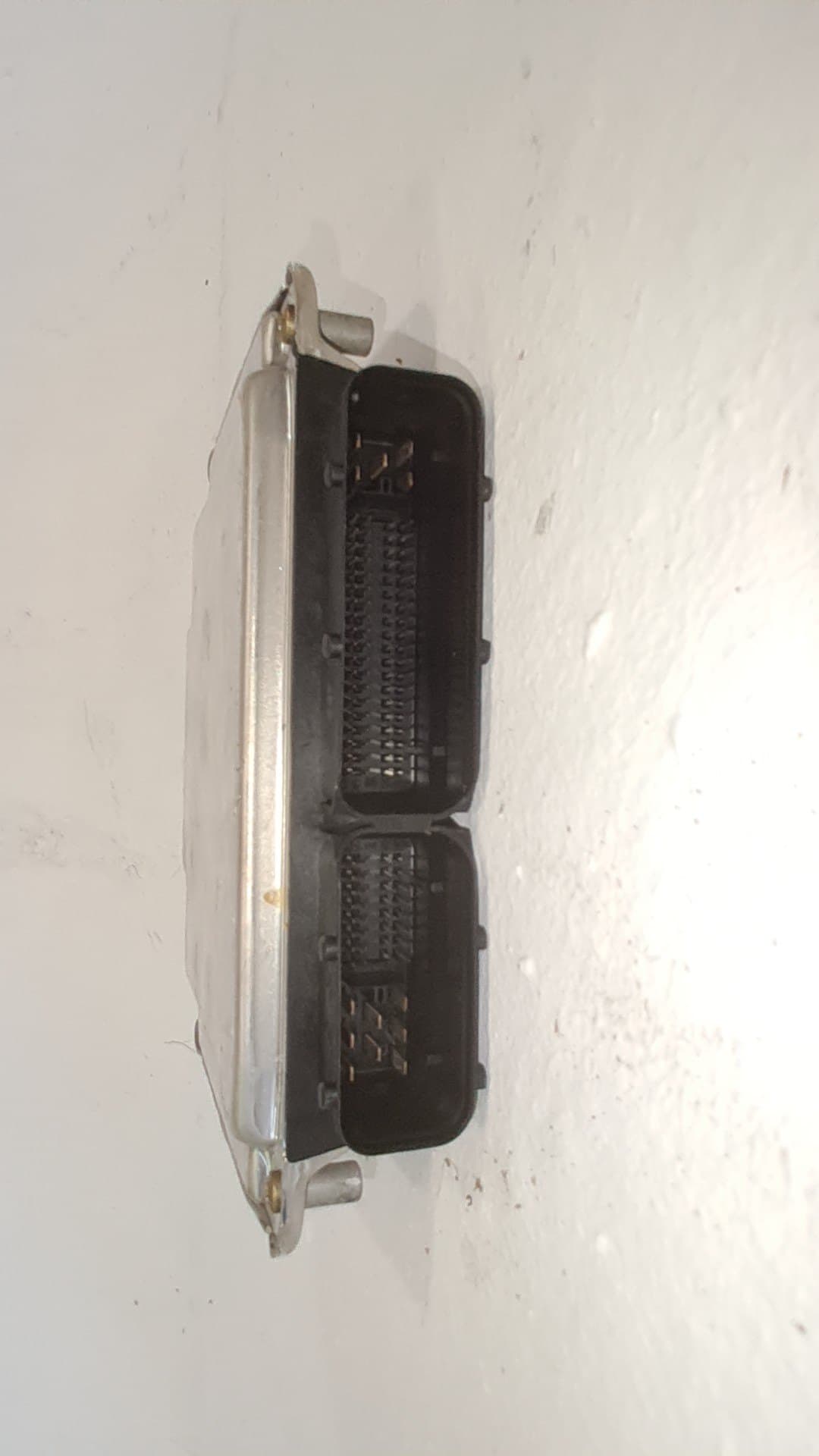 Centralita motor uce AUDI A4 BERLINA (8E) 2