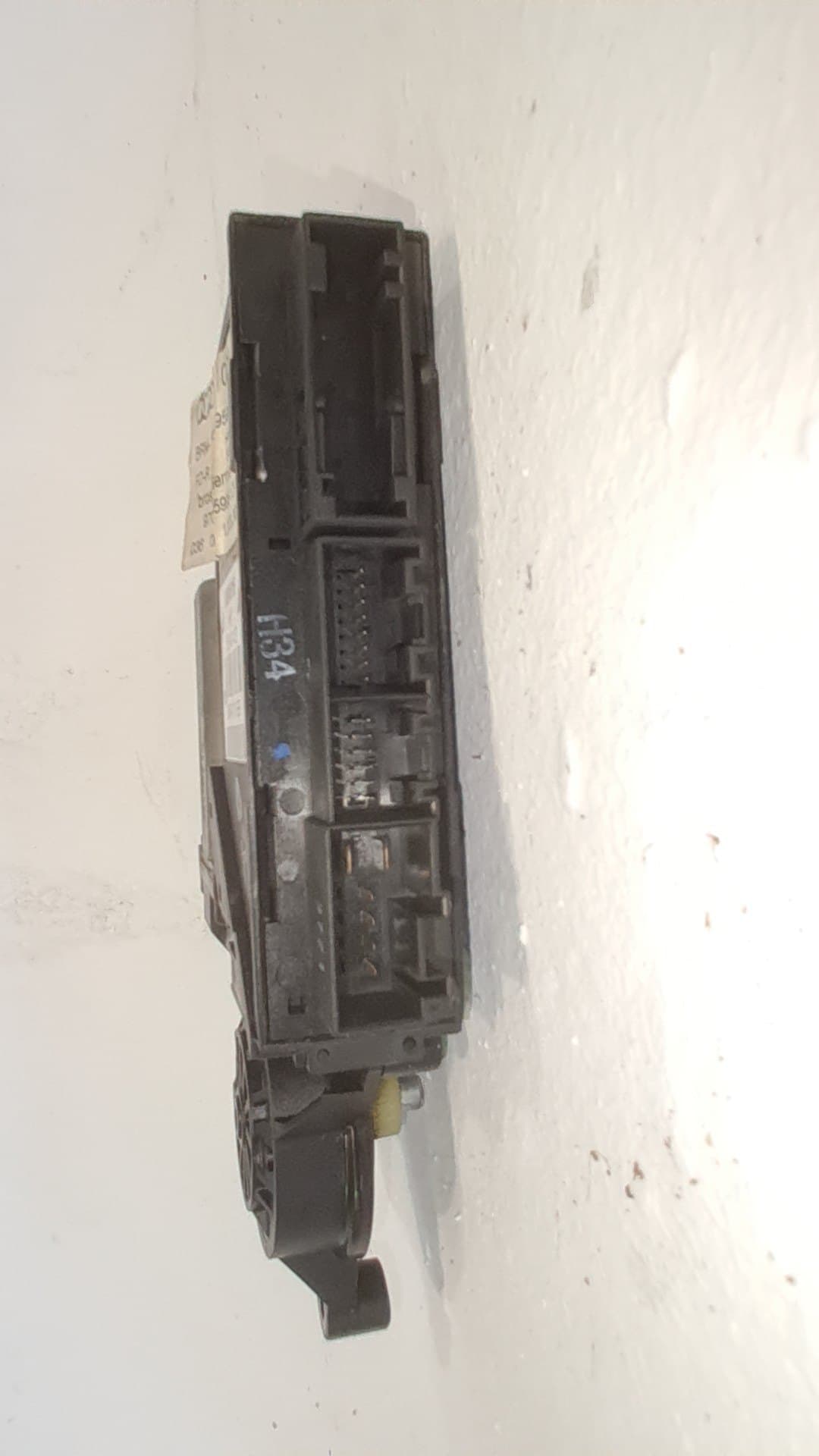 Motor elevalunas trasero derecho AUDI A4 BERLINA (8E) 2