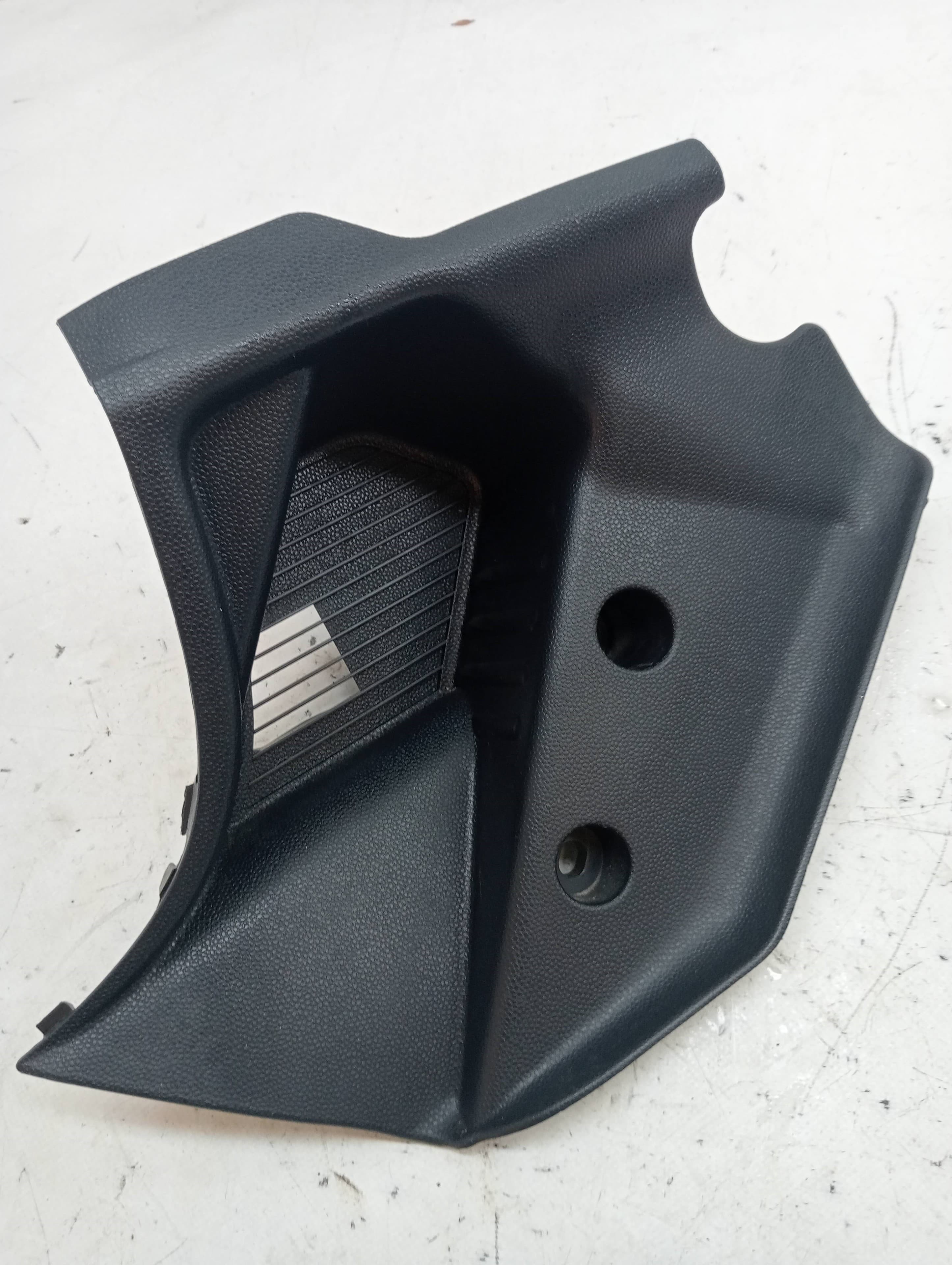 Plastico FORD KA (CCU)