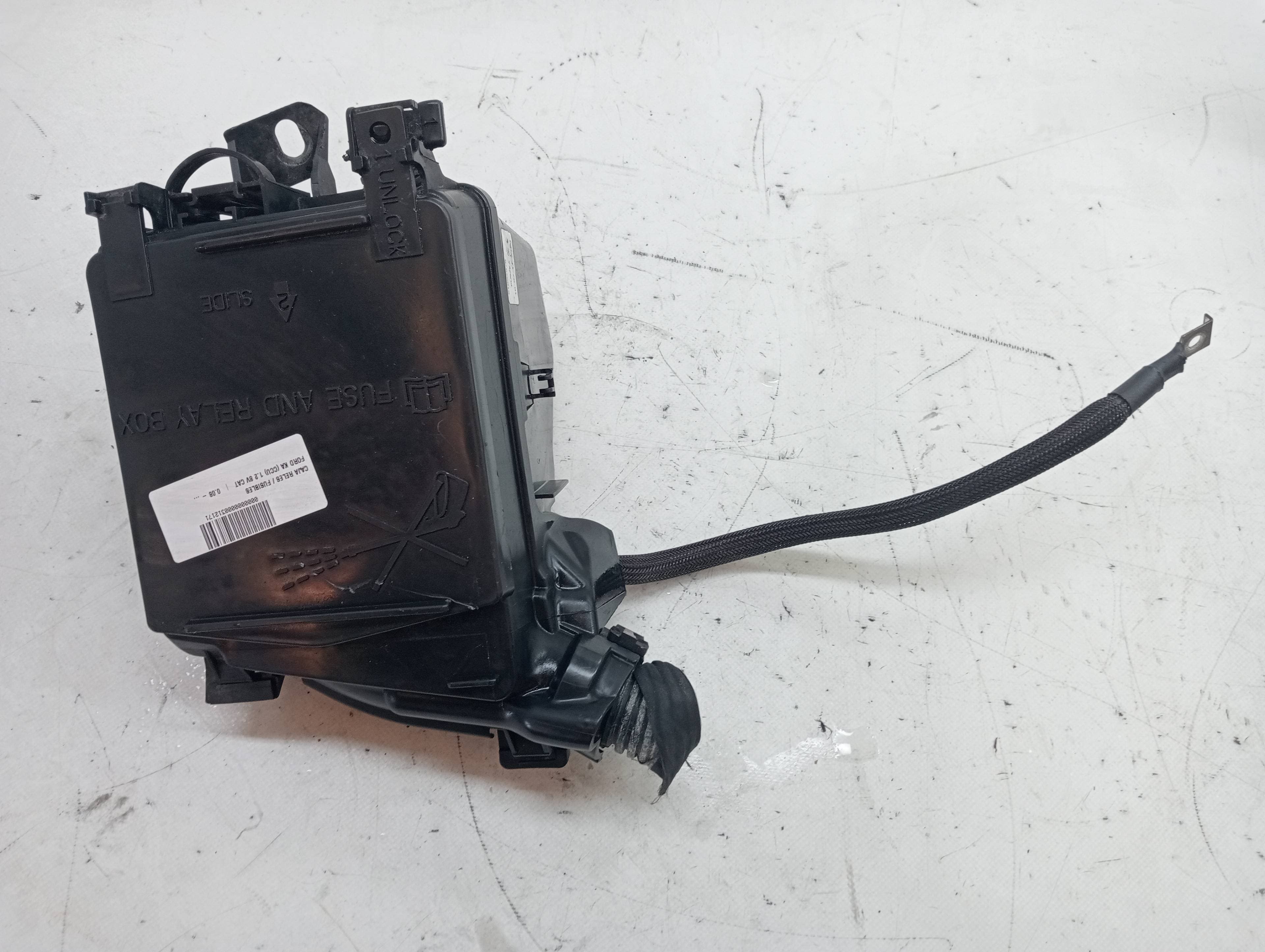 Caja reles / fusibles FORD KA (CCU)