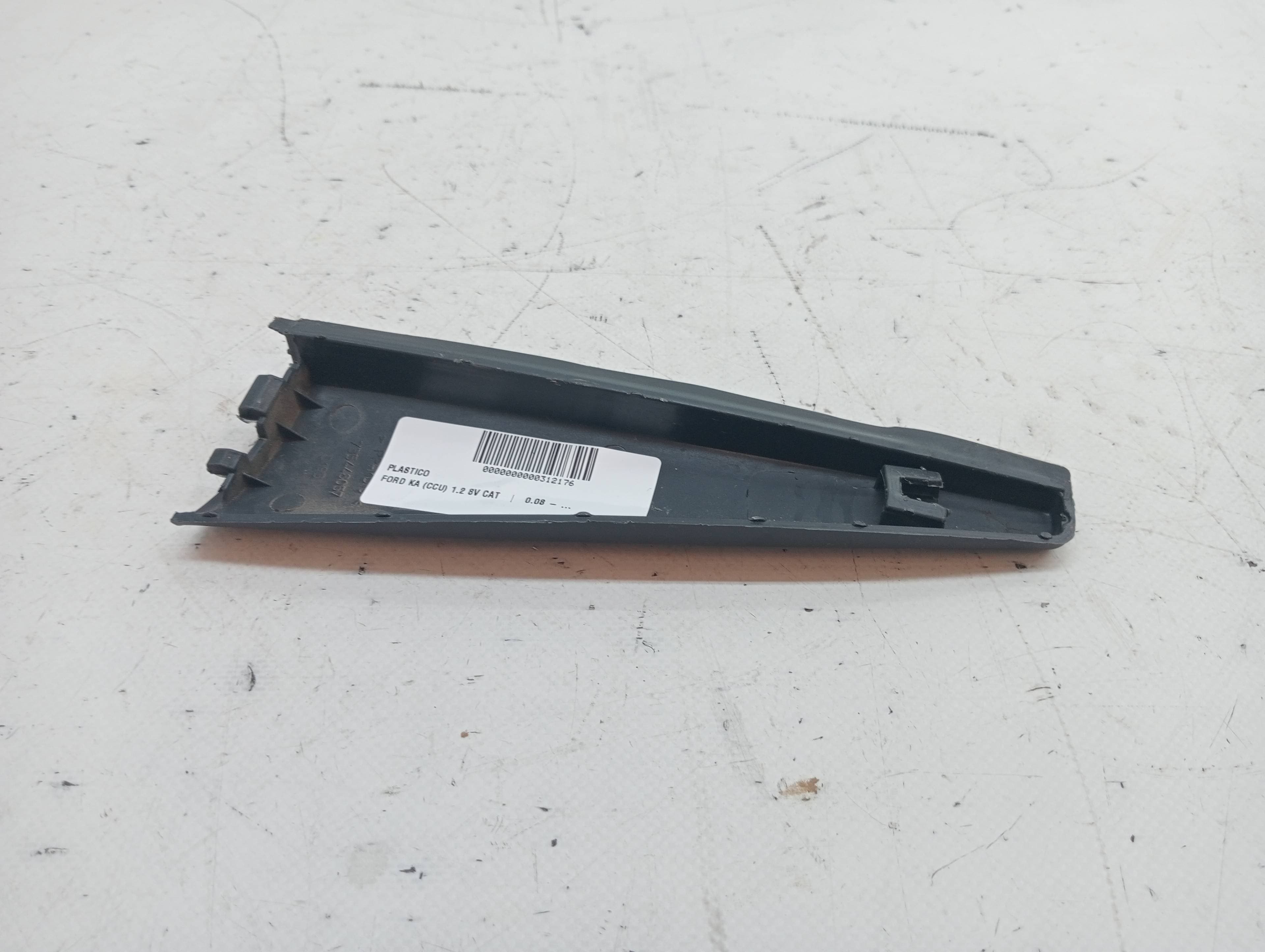 Plastico FORD KA (CCU) 2
