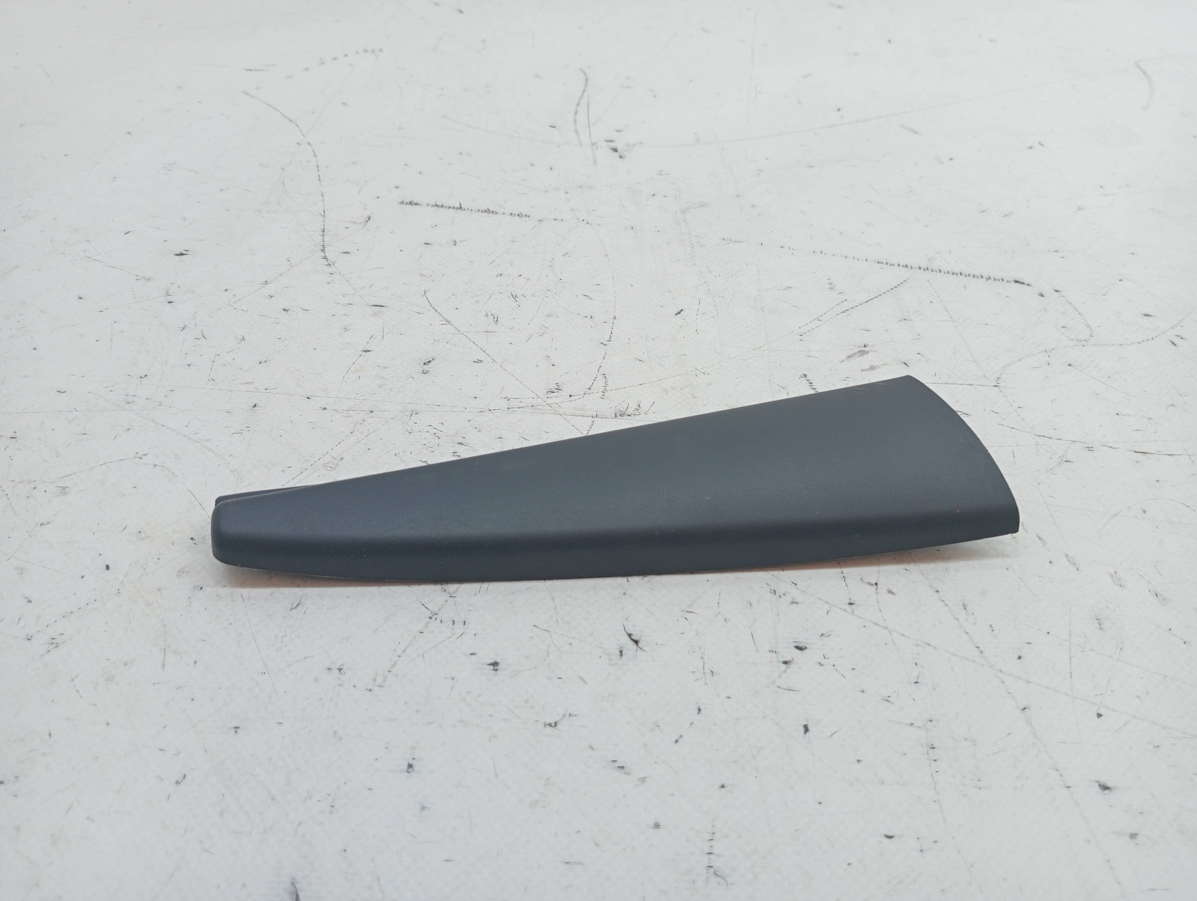 Plastico FORD KA (CCU)