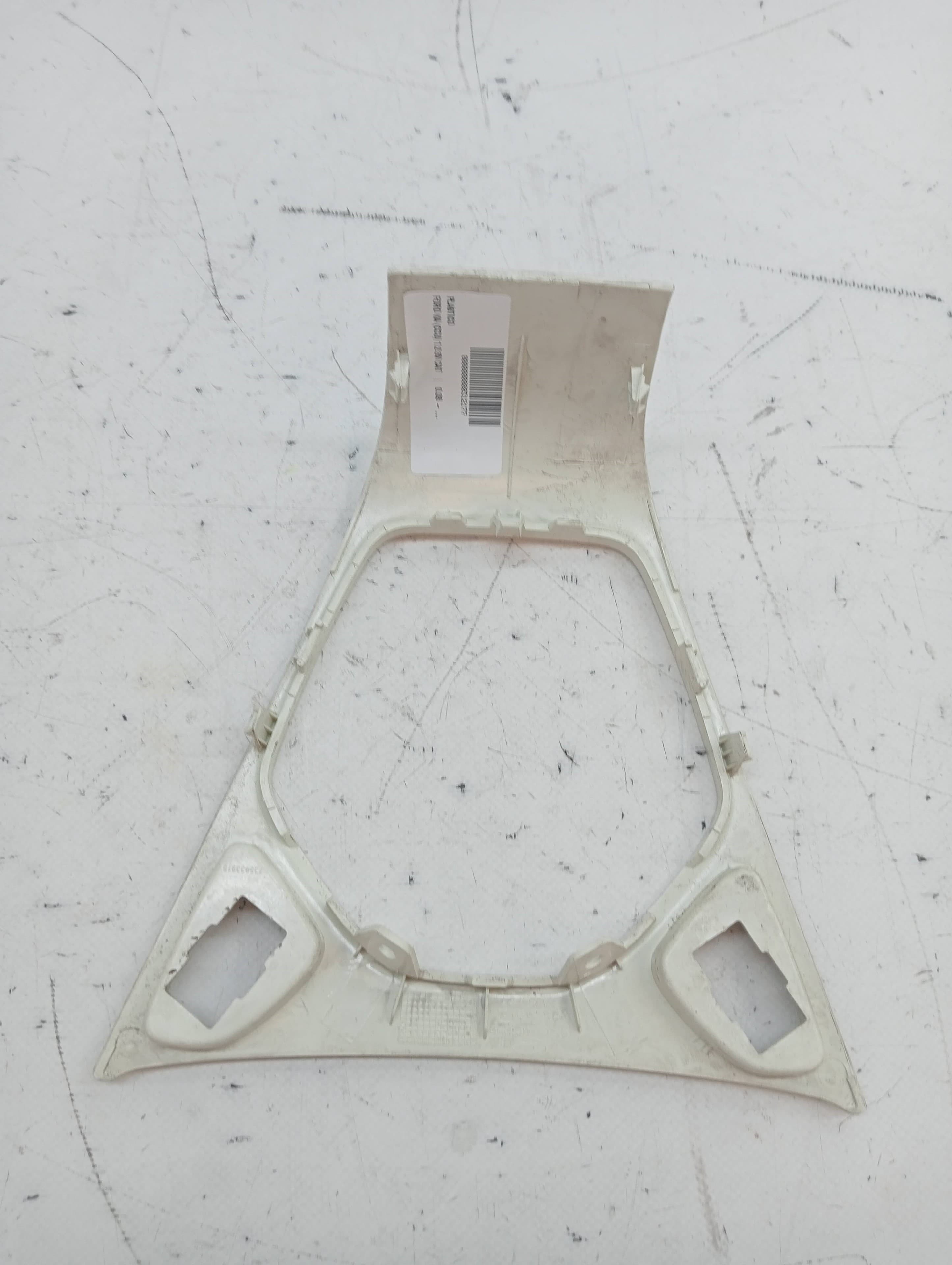 Plastico FORD KA (CCU)