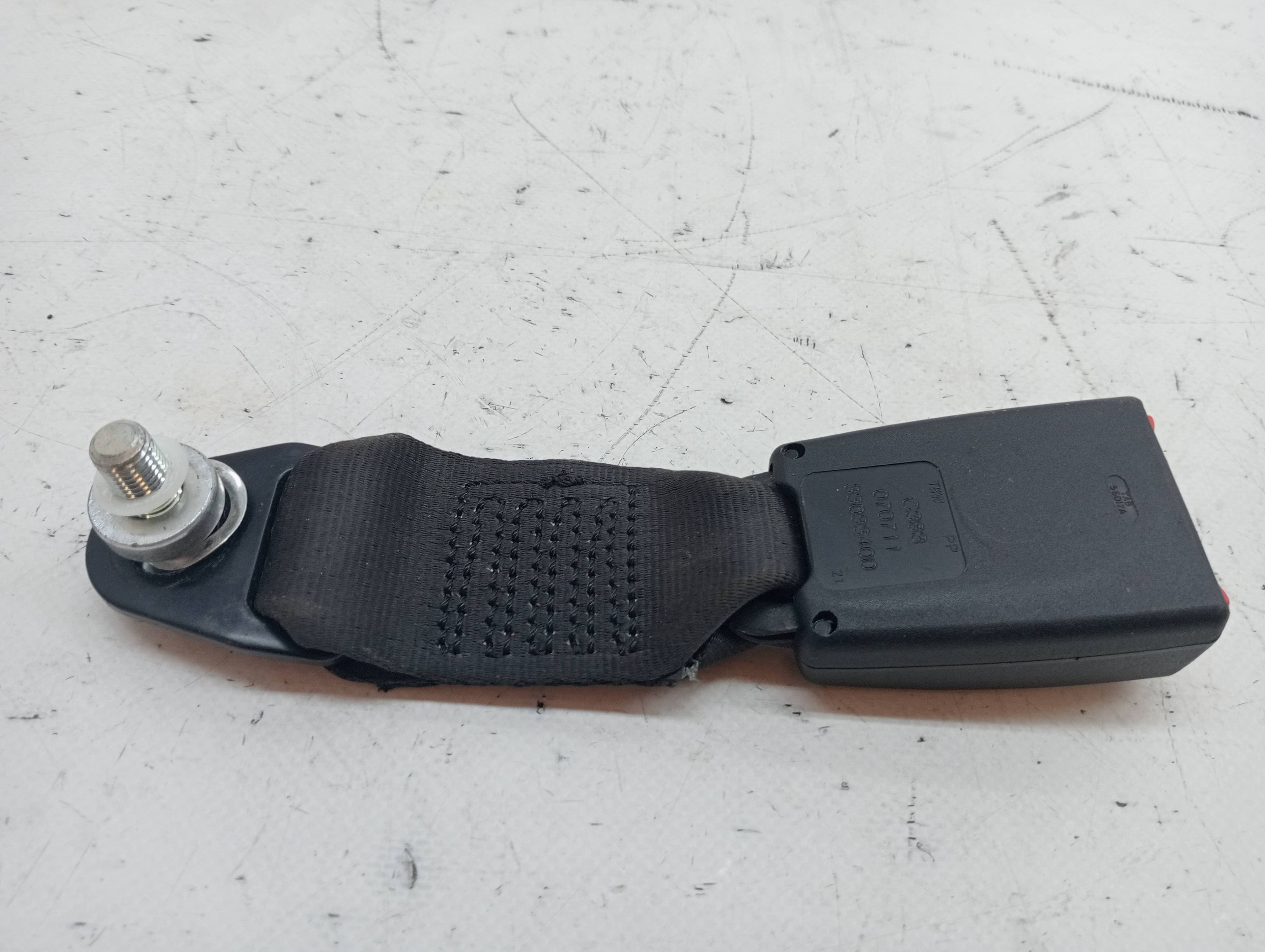 Enganche cinturon FORD KA (CCU)