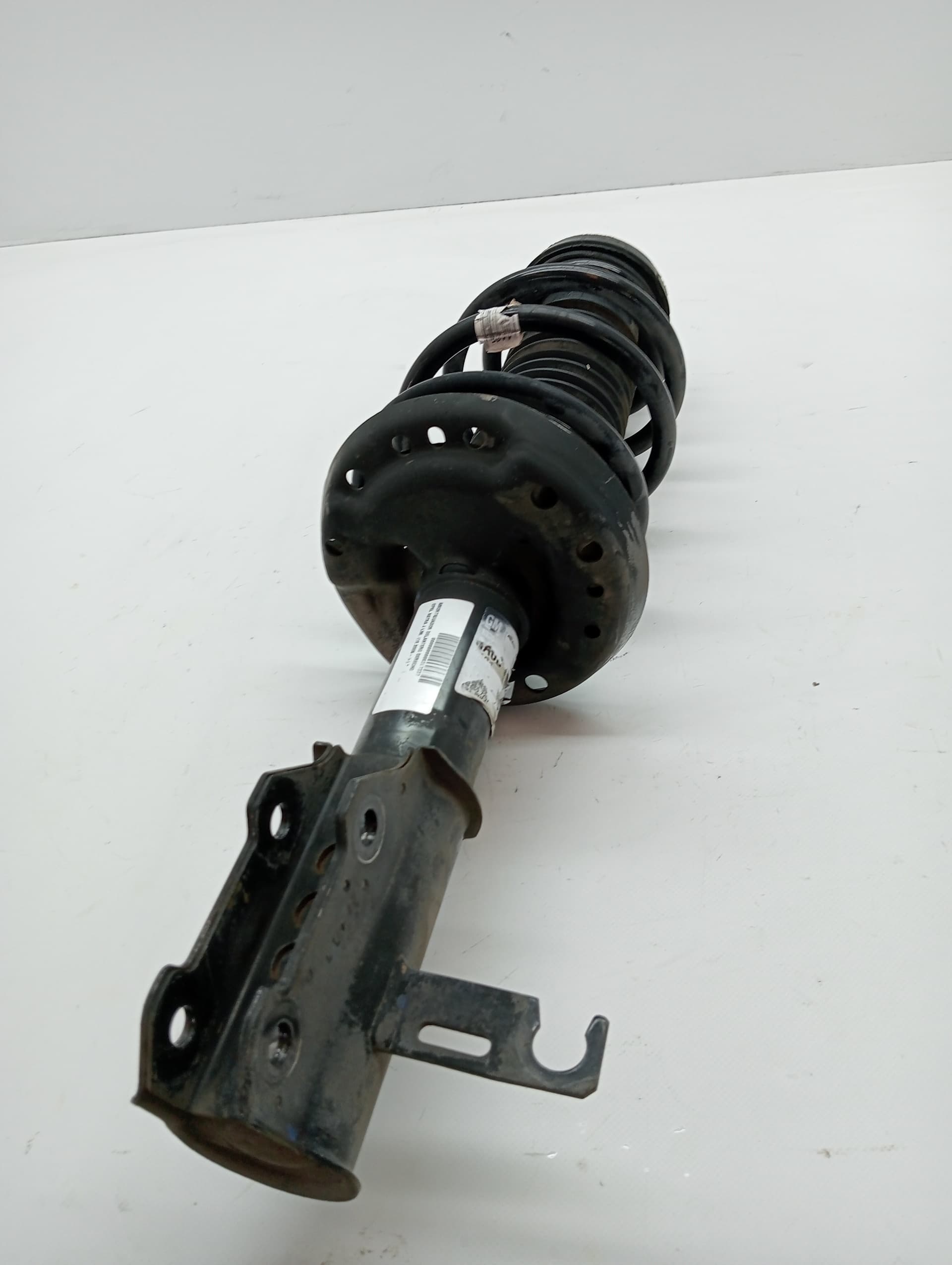 Amortiguador delantero derecho OPEL ASTRA J LIM.