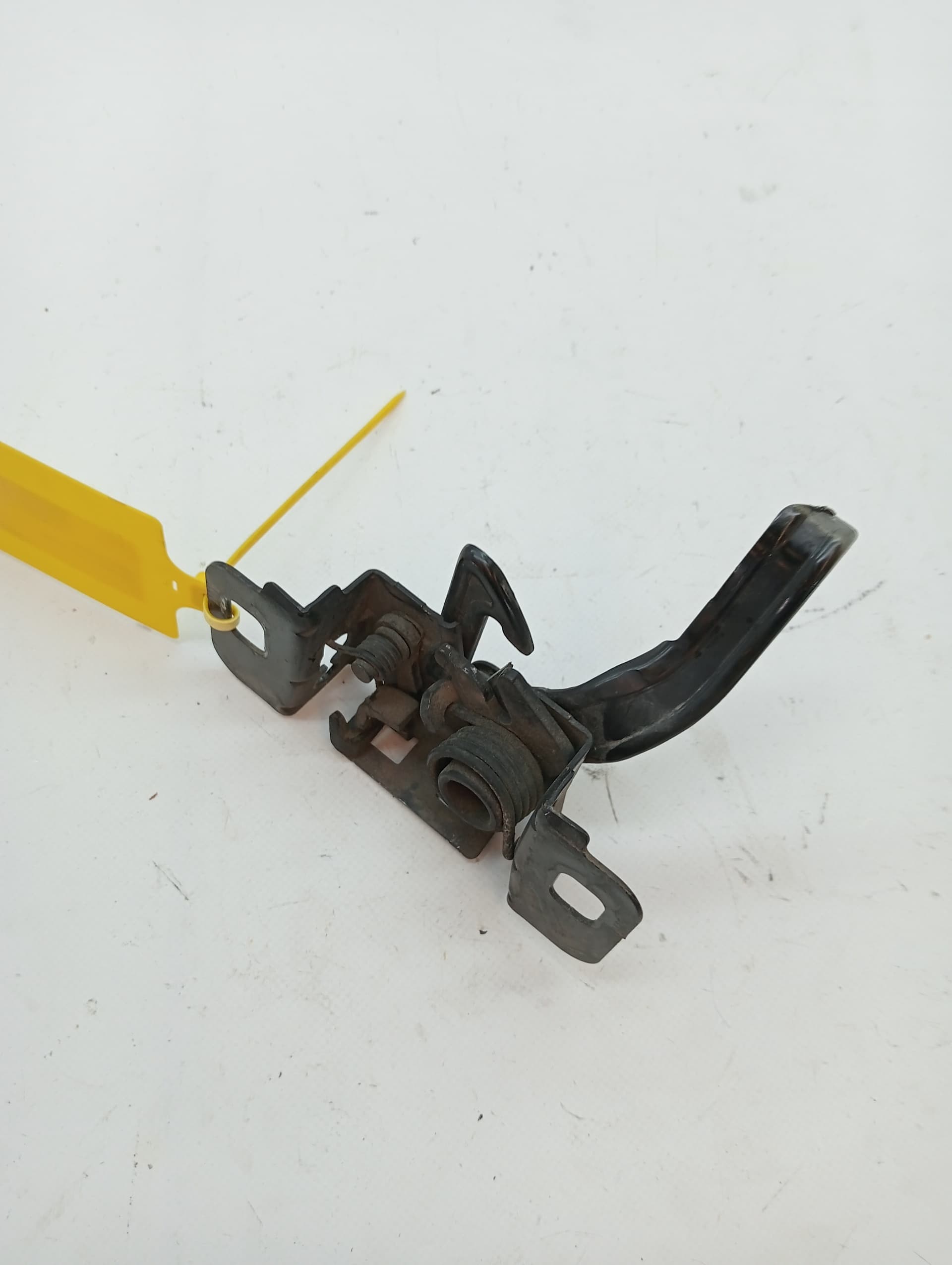 Cerradura capot OPEL ASTRA J LIM.