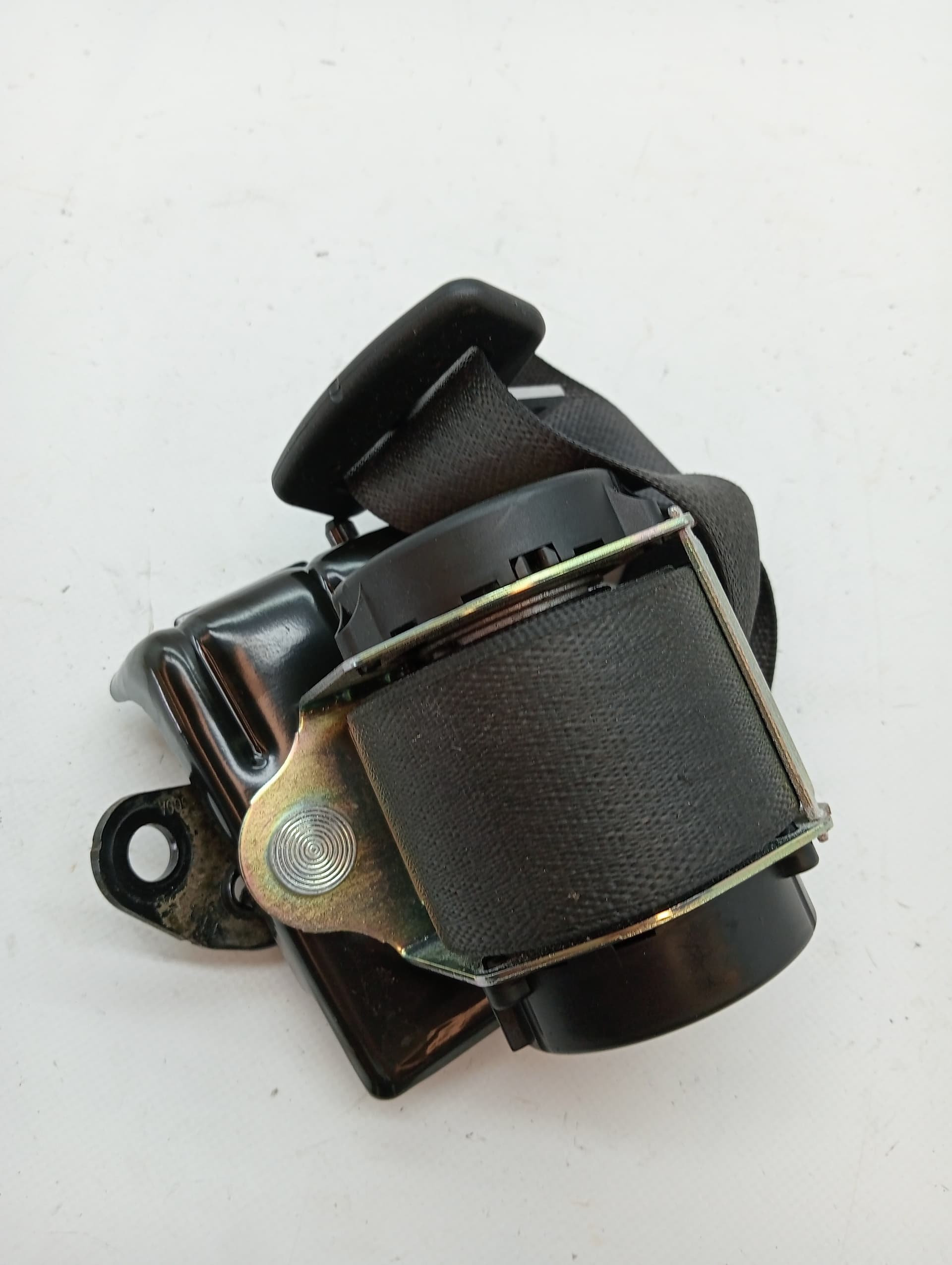 Cinturon seguridad trasero derecho OPEL ASTRA J LIM. 3