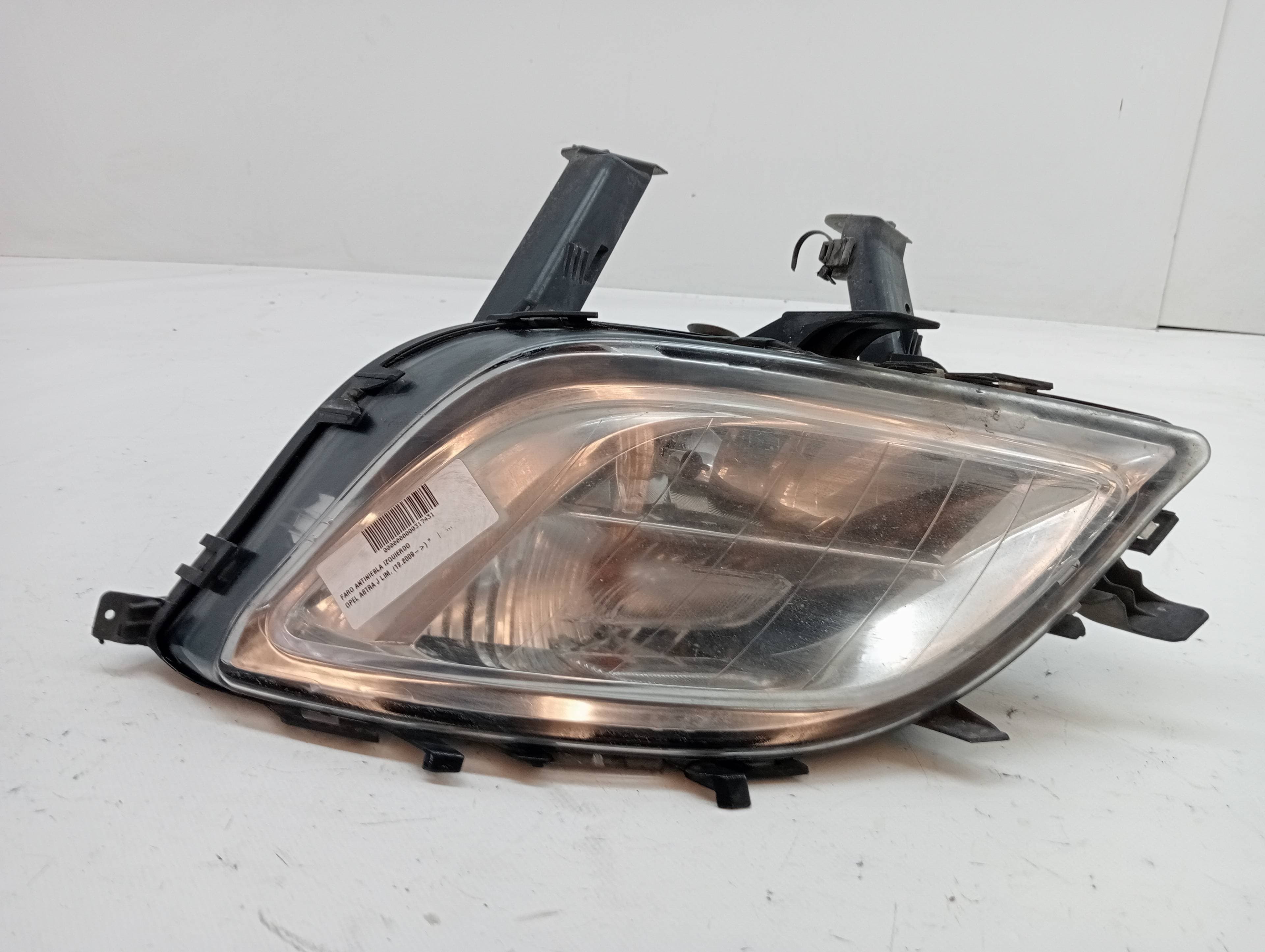 Faro antiniebla izquierdo OPEL ASTRA J LIM.
