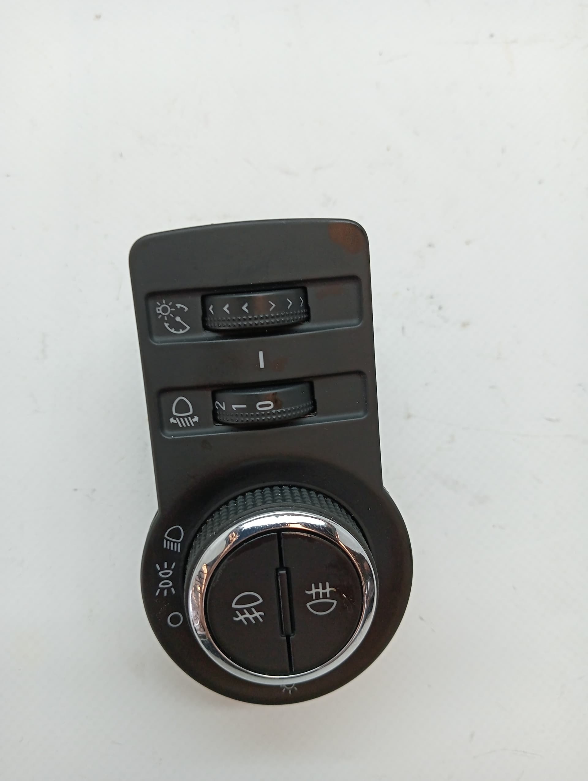 Mando multifuncion OPEL ASTRA J LIM.