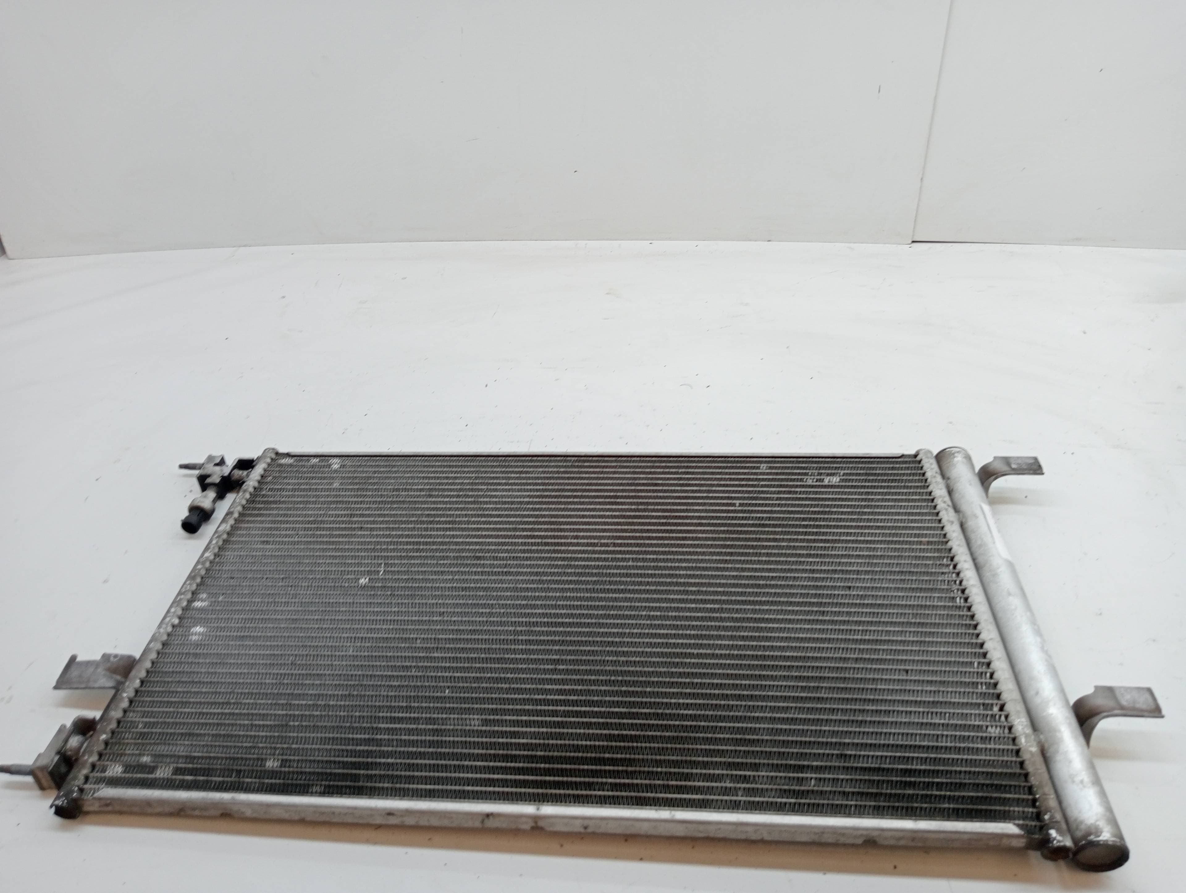Recambio OPEL ASTRA J LIM. ref. 39074865