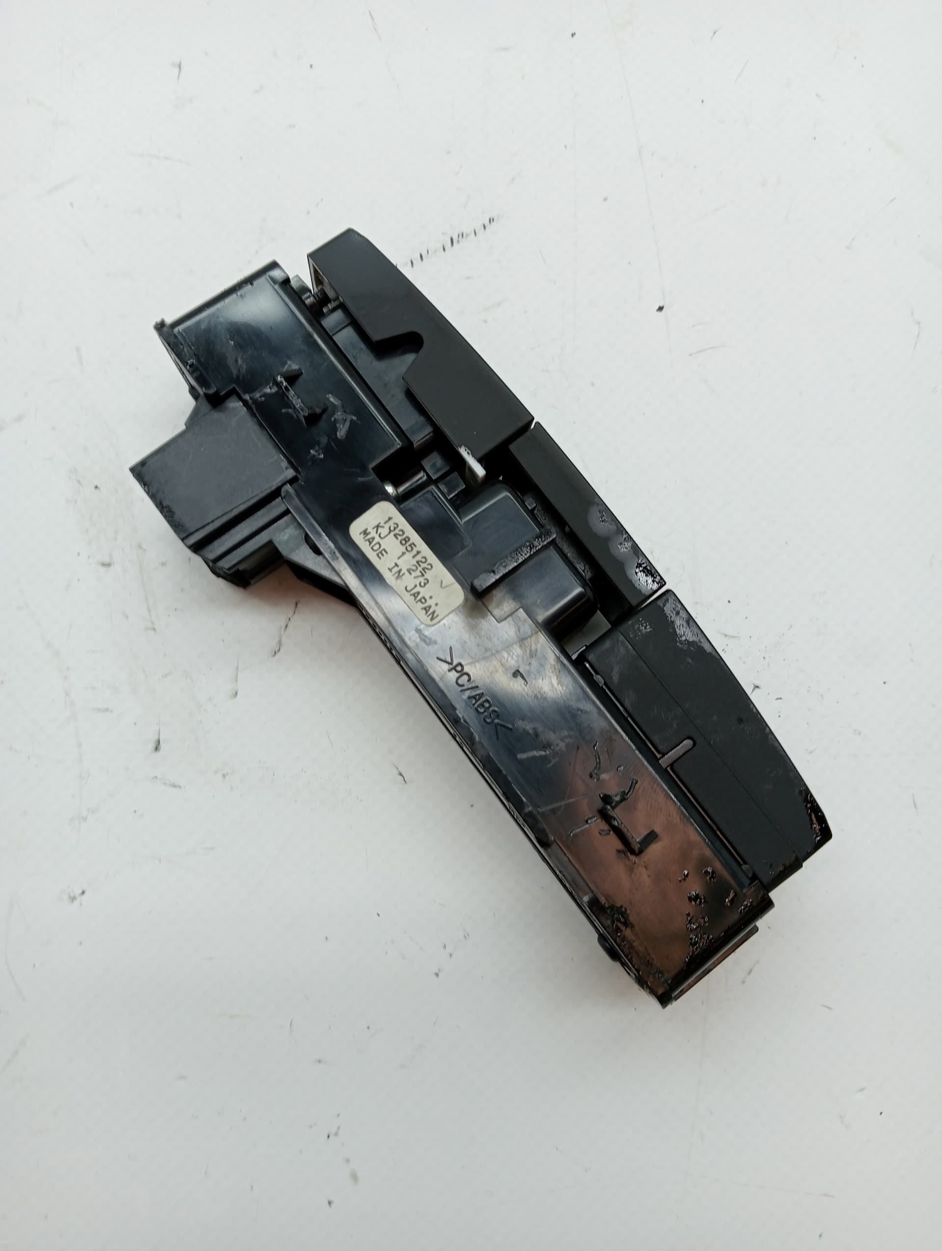 Warning OPEL ASTRA J LIM. 3