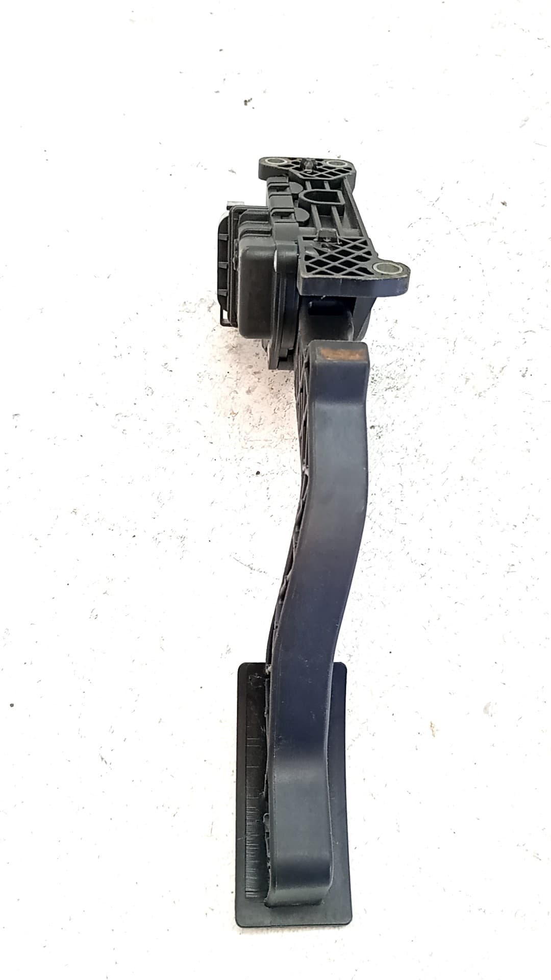 Pedal acelerador FORD FOCUS BERLINA (CAP)