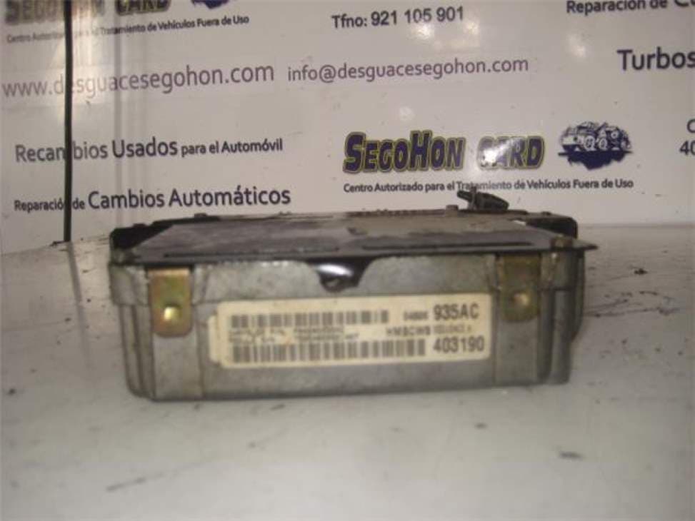 Centralita motor uce CHRYSLER STRATUS BERLINA (JA) 3