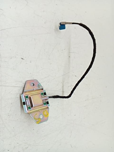 Antena FIAT 500E 2