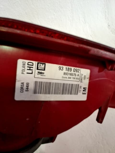 Piloto trasero izquierdo OPEL CORSA D (S07)