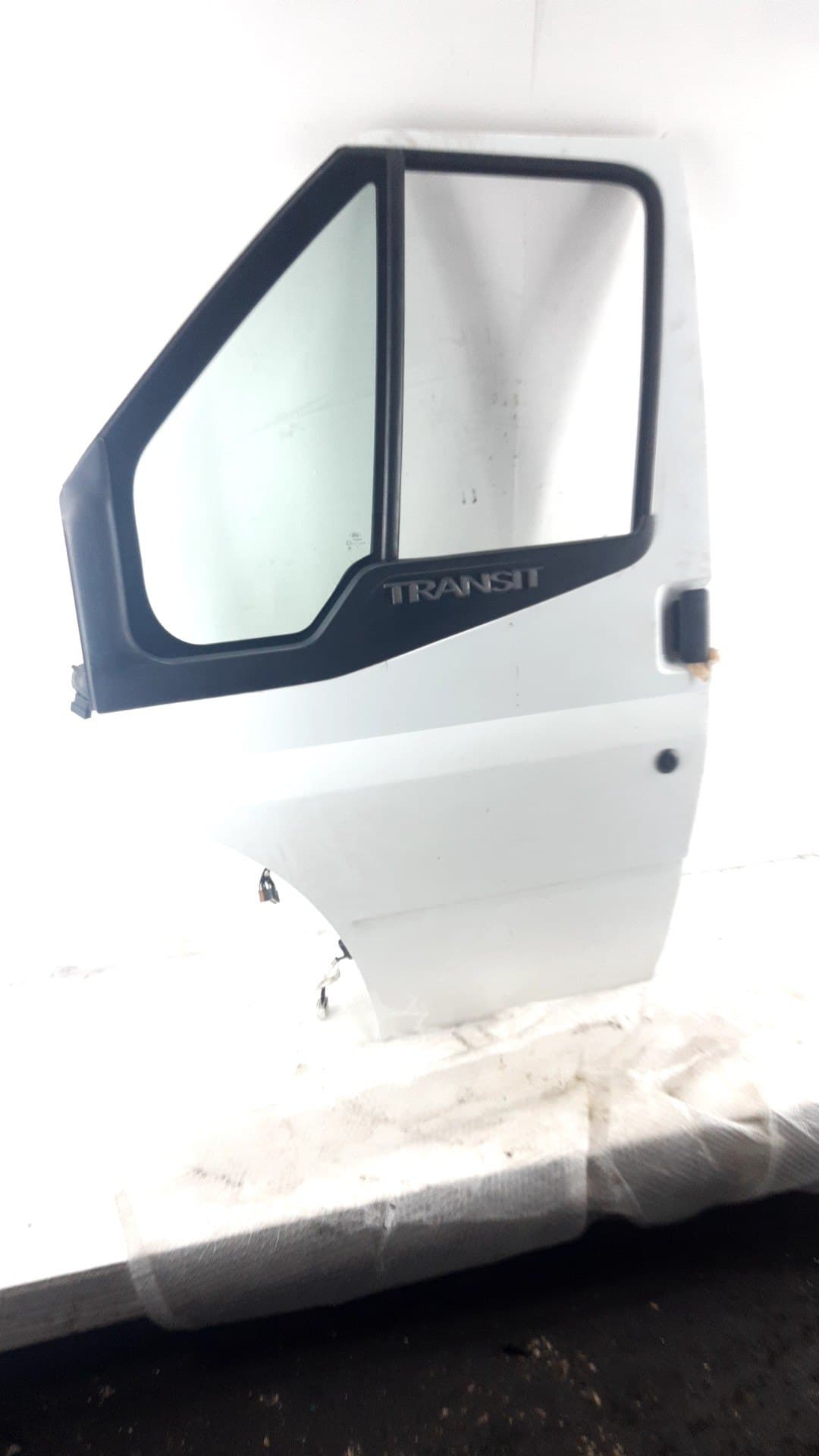 Puerta delantera izquierda FORD TRANSIT FURGONETA (FA_ _)