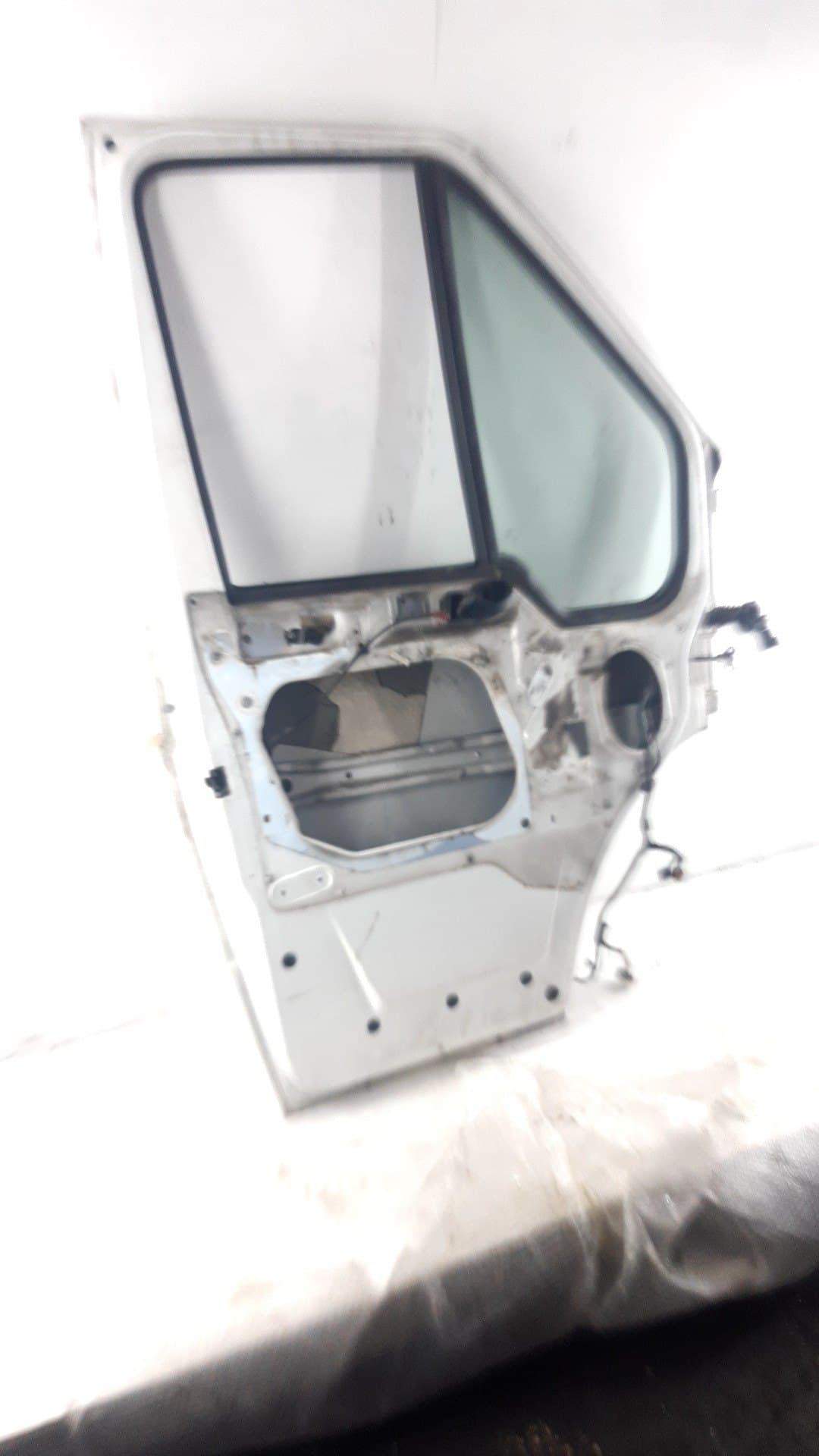 Puerta delantera izquierda FORD TRANSIT FURGONETA (FA_ _) 2