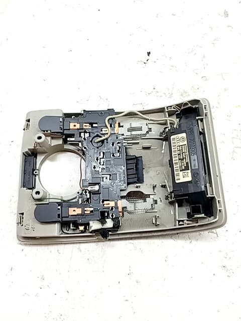 Luz interior AUDI A3 (8P) 2