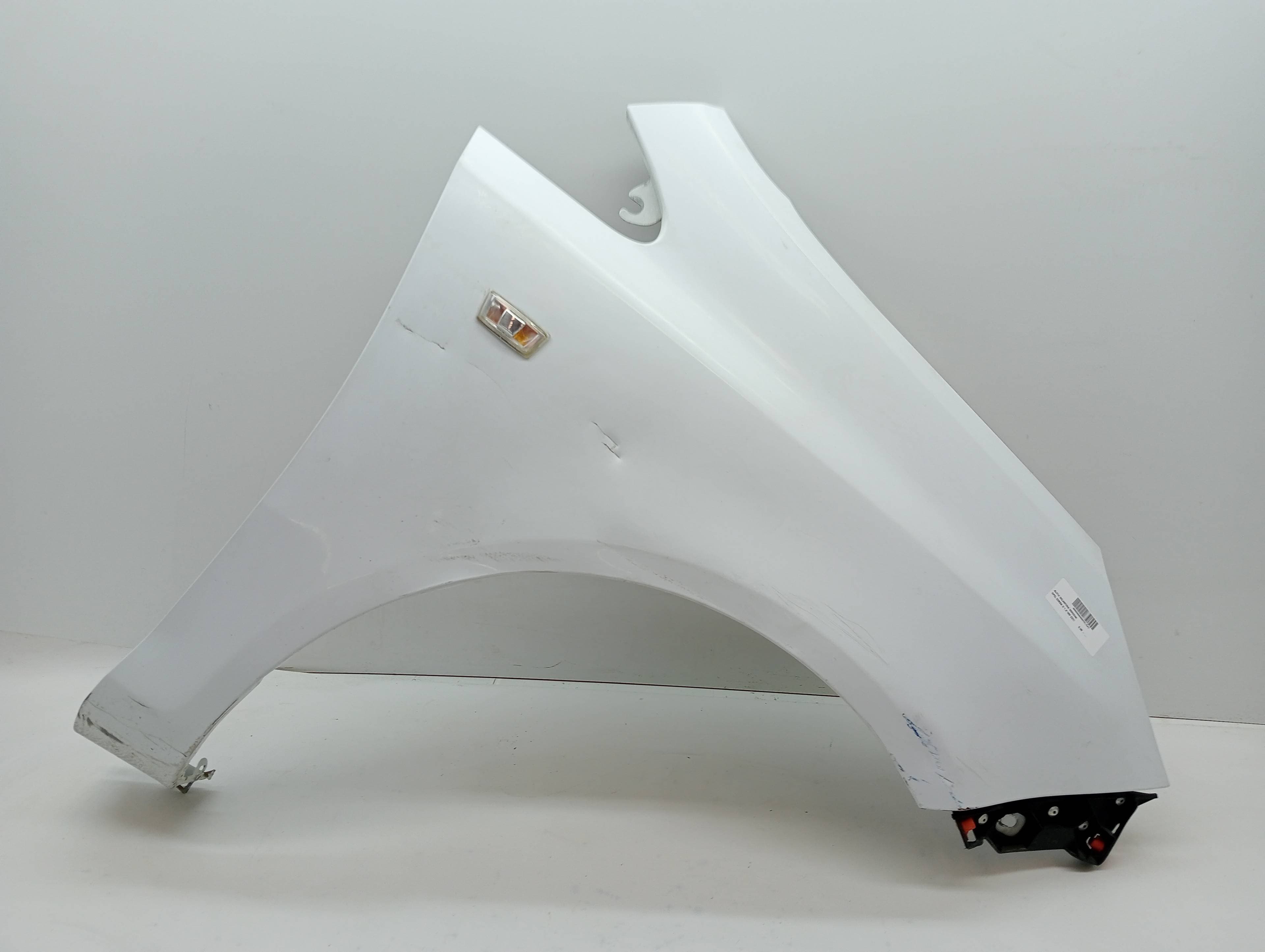 Aleta delantera derecha OPEL CORSA D