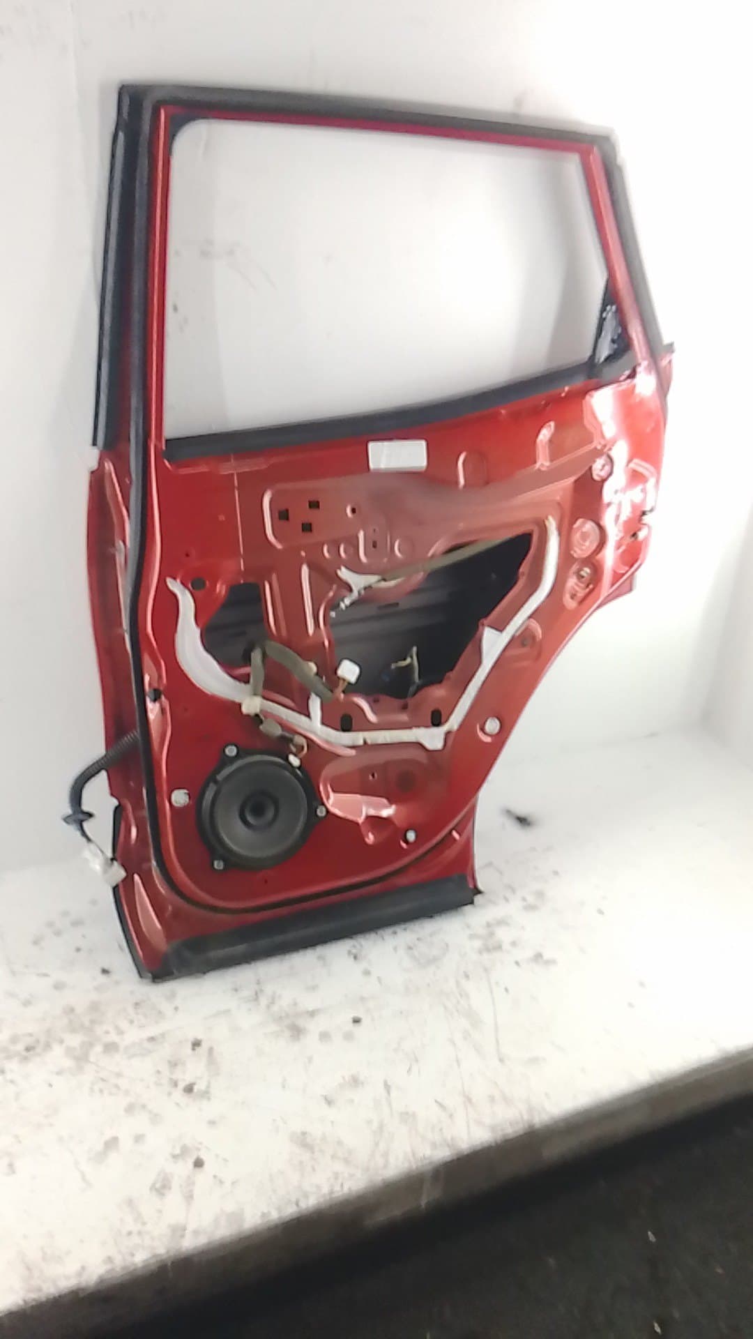 Puerta trasera derecha RENAULT KADJAR 2
