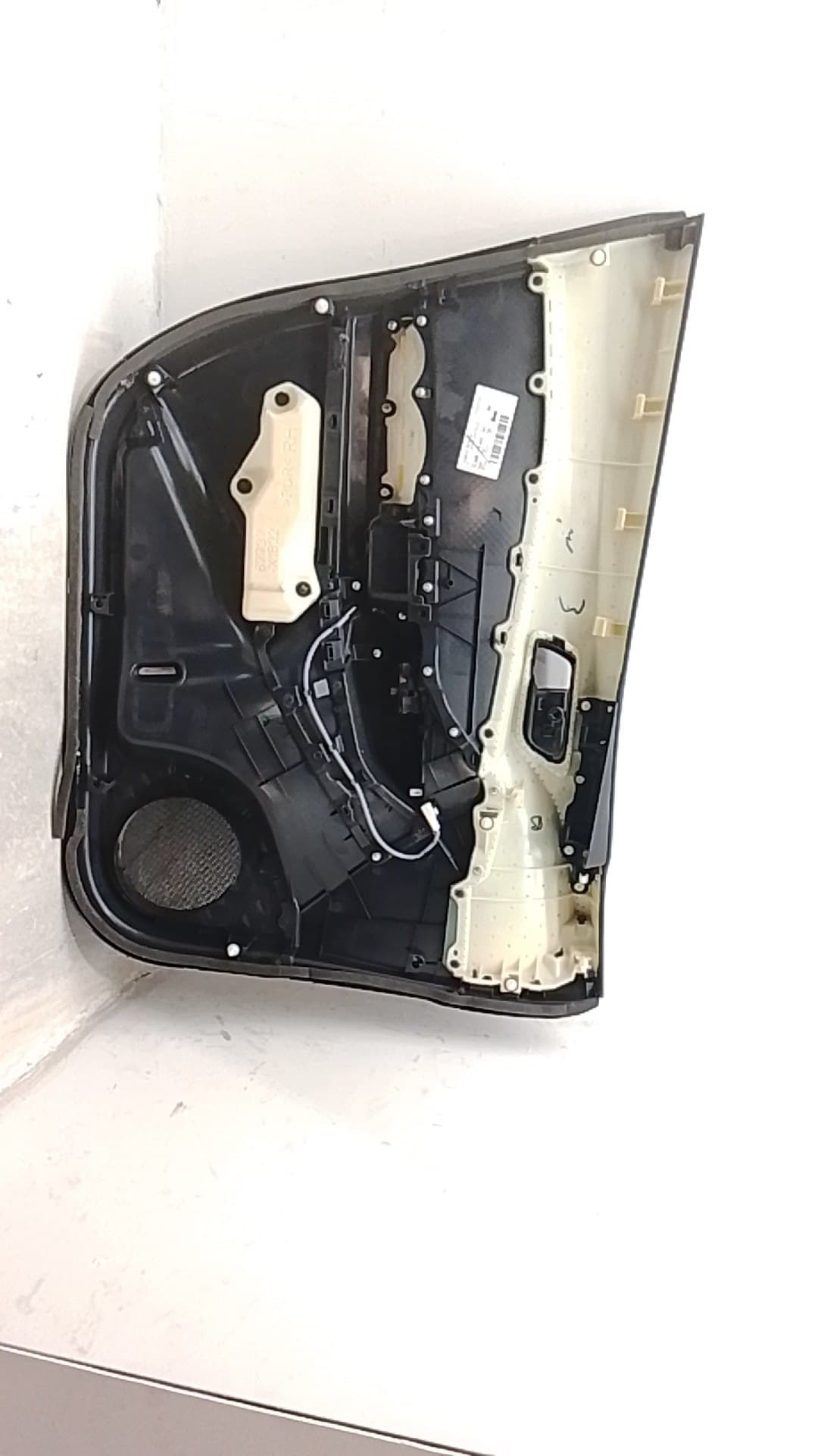 Guarnecido puerta delantera derecha TOYOTA C-HR 4