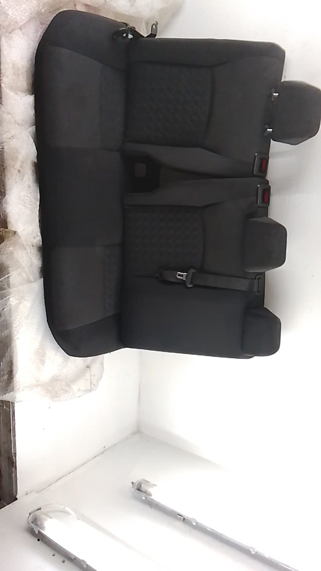 Cerradura asientos traseros TOYOTA C-HR 4