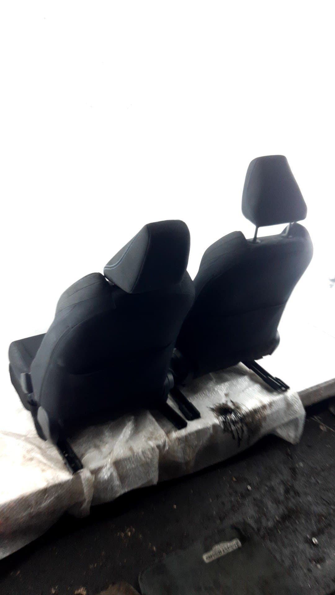 Recambio TOYOTA C-HR ref. 72020F4022 2