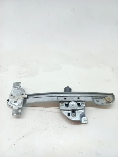 Elevalunas delantero izquierdo PEUGEOT 2008 (--.2013->) 3
