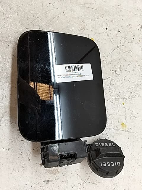 Tapa exterior combustible HYUNDAI SONATA (NF) 2