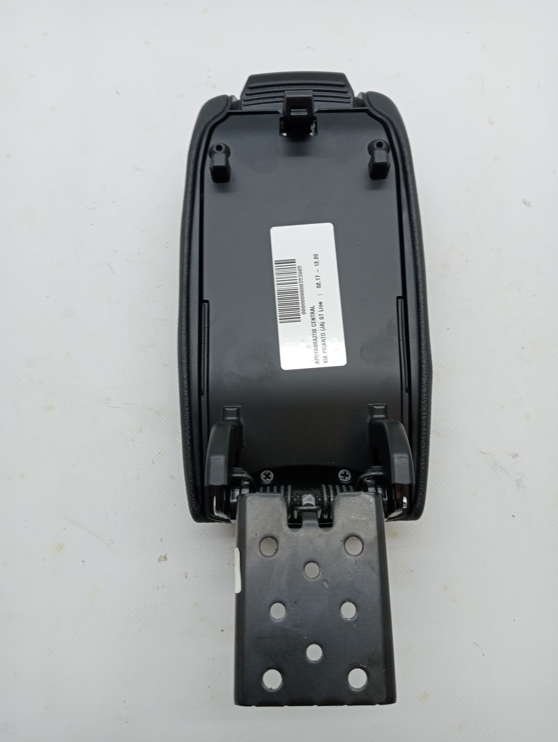 Apoyabrazos central KIA PICANTO (JA) 3