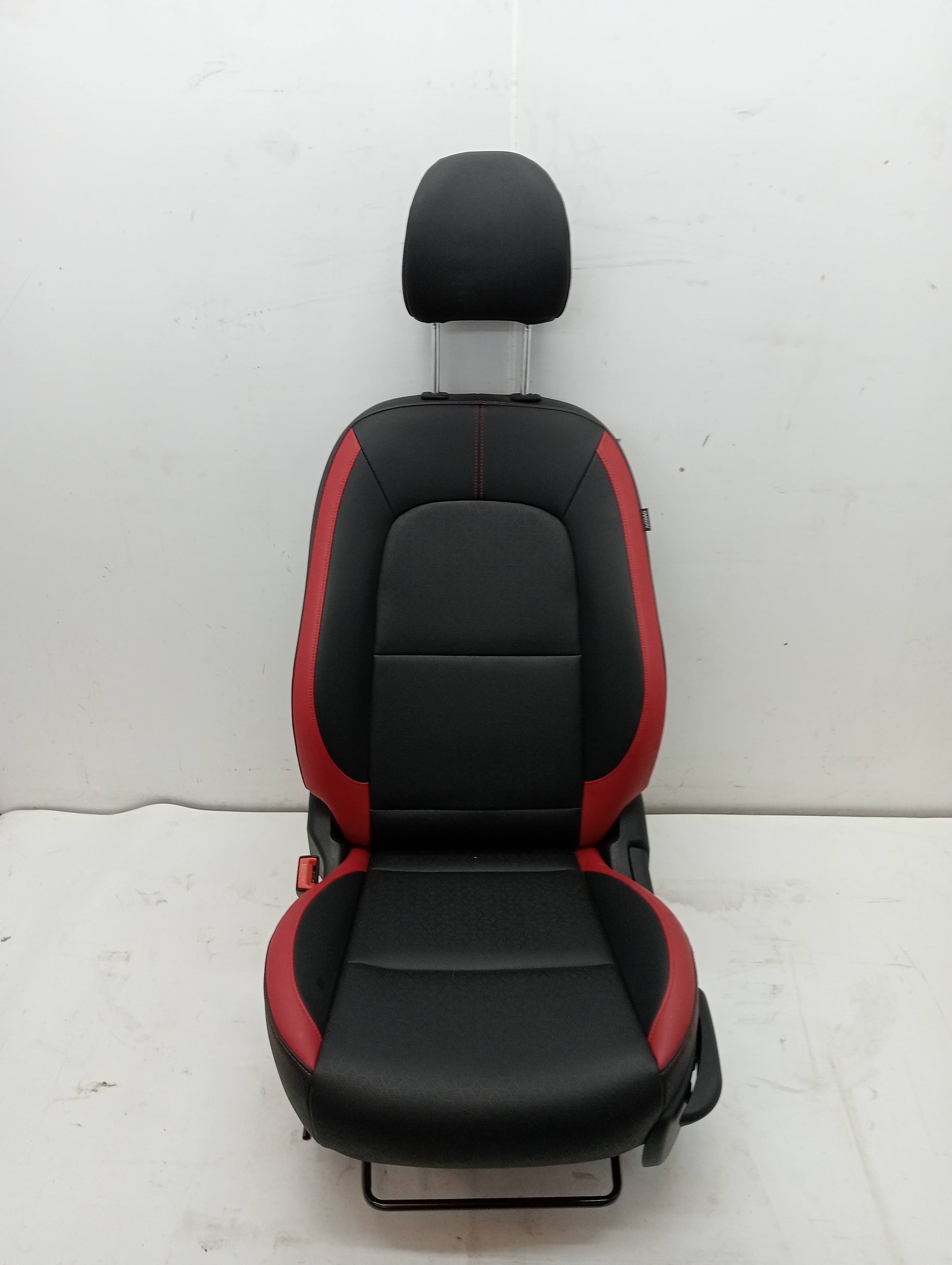 Asiento delantero izquierdo KIA PICANTO (JA)