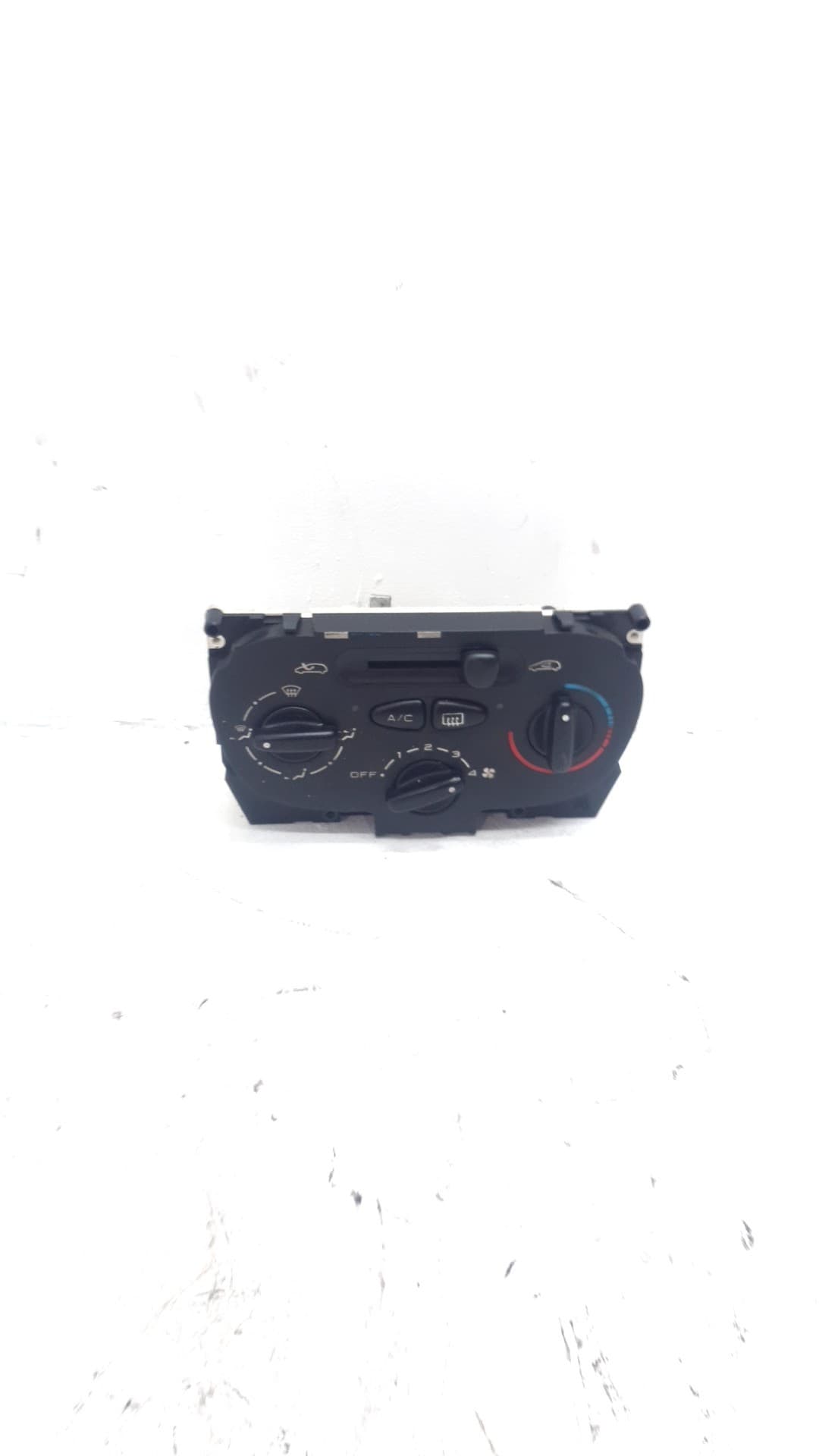 Mando climatizador PEUGEOT 206 BERLINA