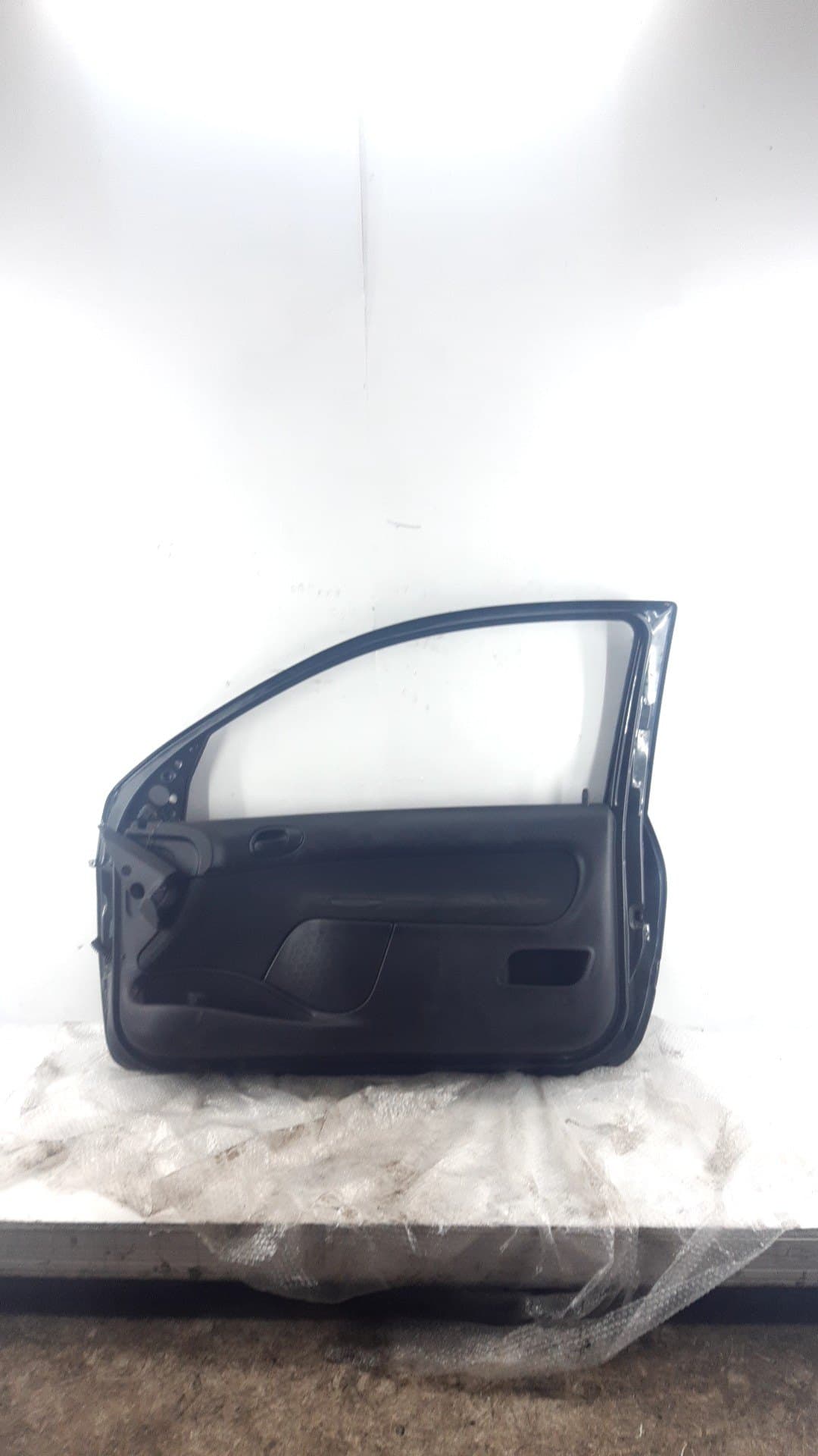 Puerta delantera derecha PEUGEOT 206 BERLINA 2