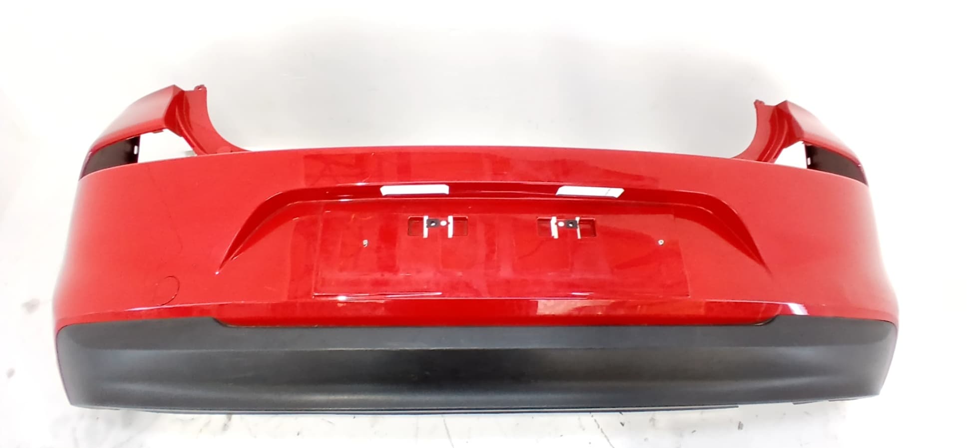 Paragolpes trasero HYUNDAI I30 (PD)
