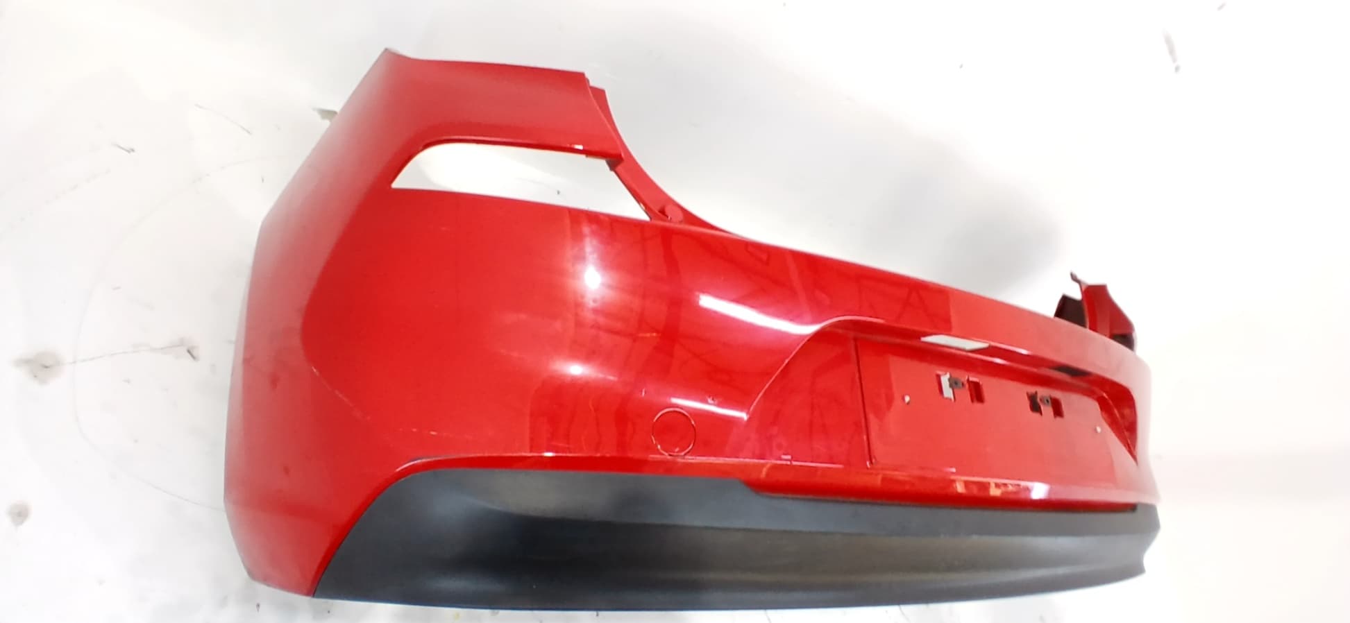 Paragolpes trasero HYUNDAI I30 (PD) 3