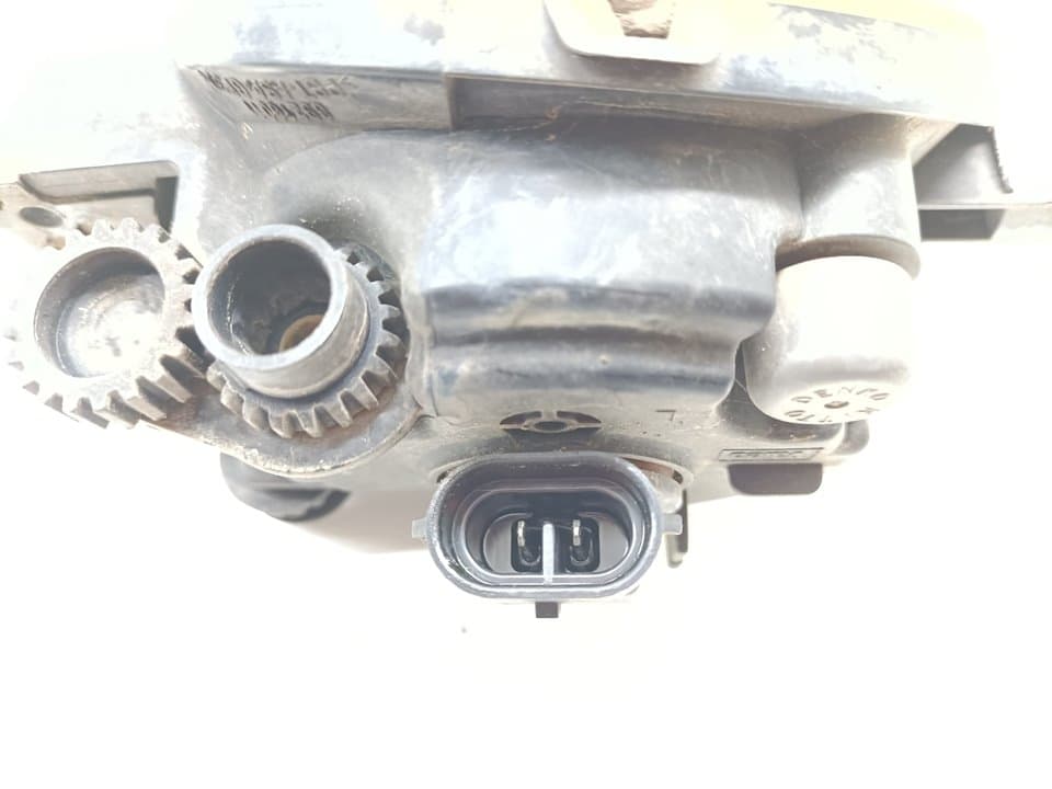 Faro antiniebla izquierdo VOLKSWAGEN TOUAREG (7LA) 4