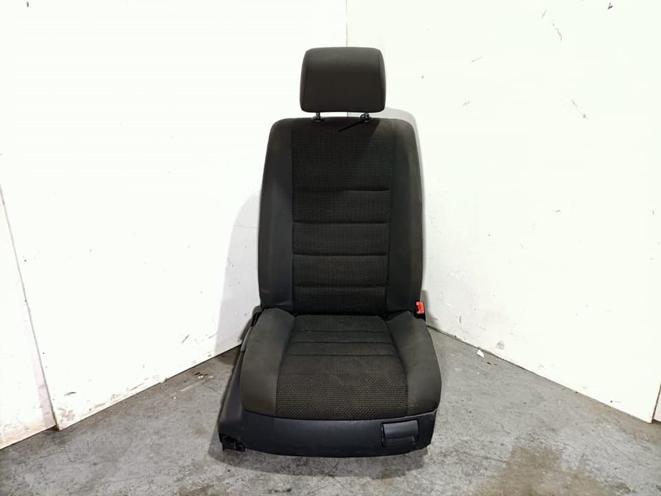 Asiento delantero derecho VOLKSWAGEN TOUAREG (7LA)