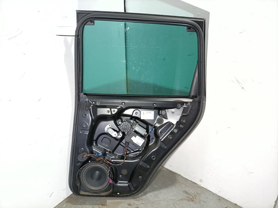 Elevalunas trasero derecho VOLKSWAGEN TOUAREG (7LA) 5