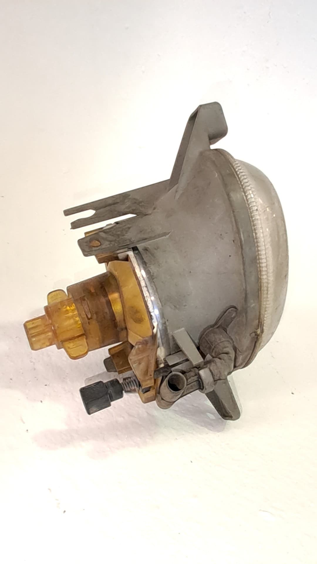 Faro antiniebla izquierdo VOLVO S60 BERLINA 2