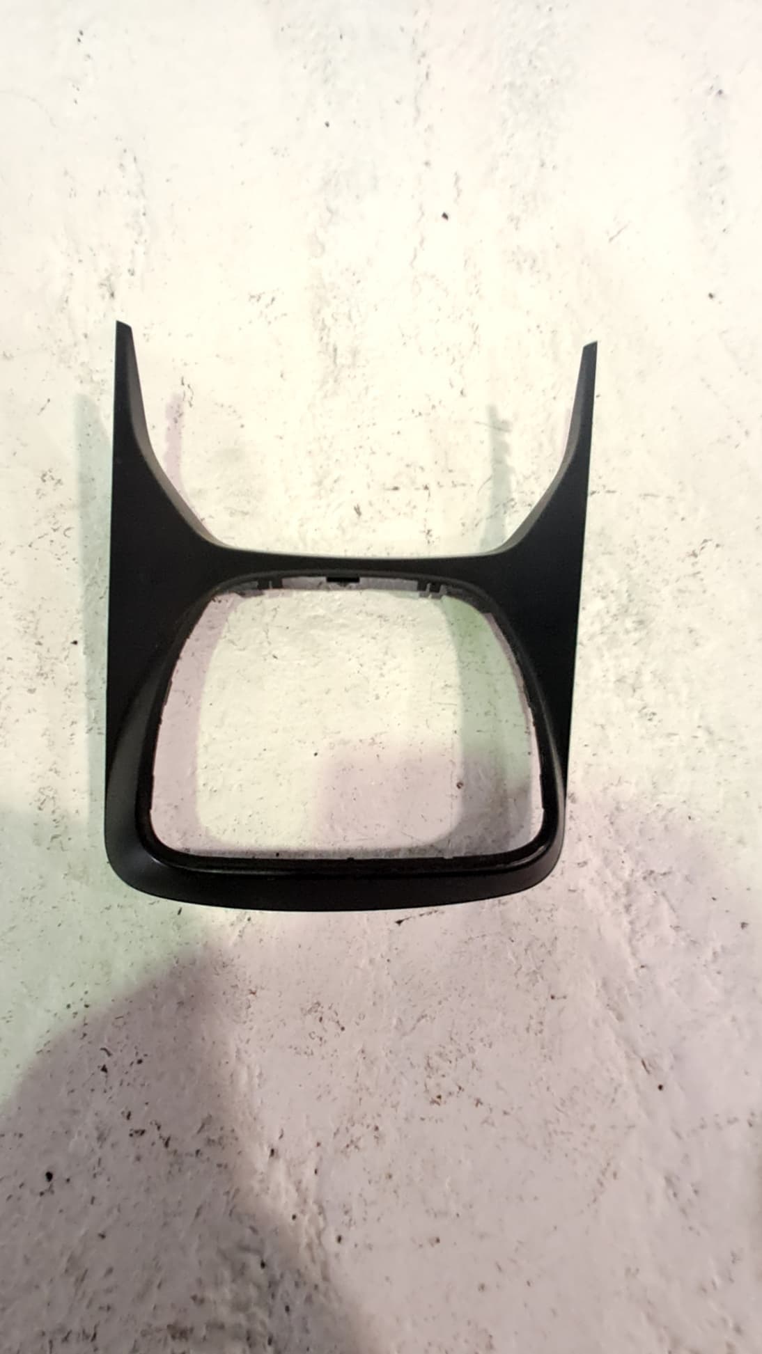 Moldura interior FORD KUGA (CBS) 2