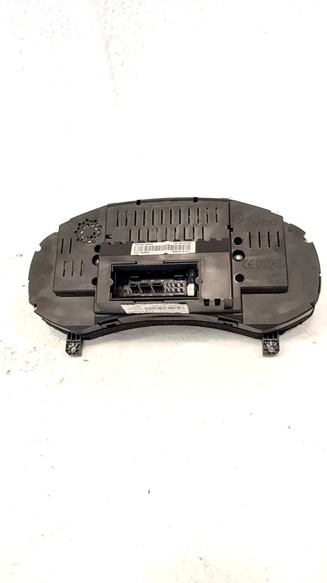 Cuadro instrumentos SKODA OCTAVIA BERLINA (1U2) 2