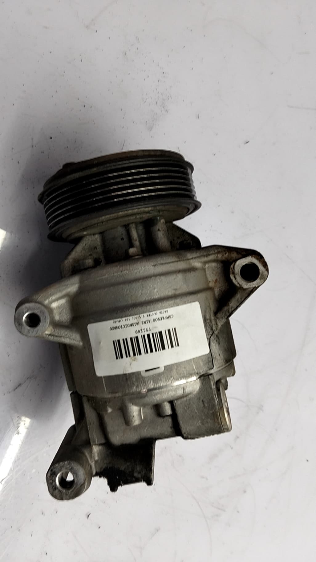 Recambio DACIA DUSTER ref. 926005154R